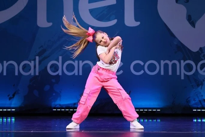 Born to dance ✨ Some solo stage highlights from @energyndc