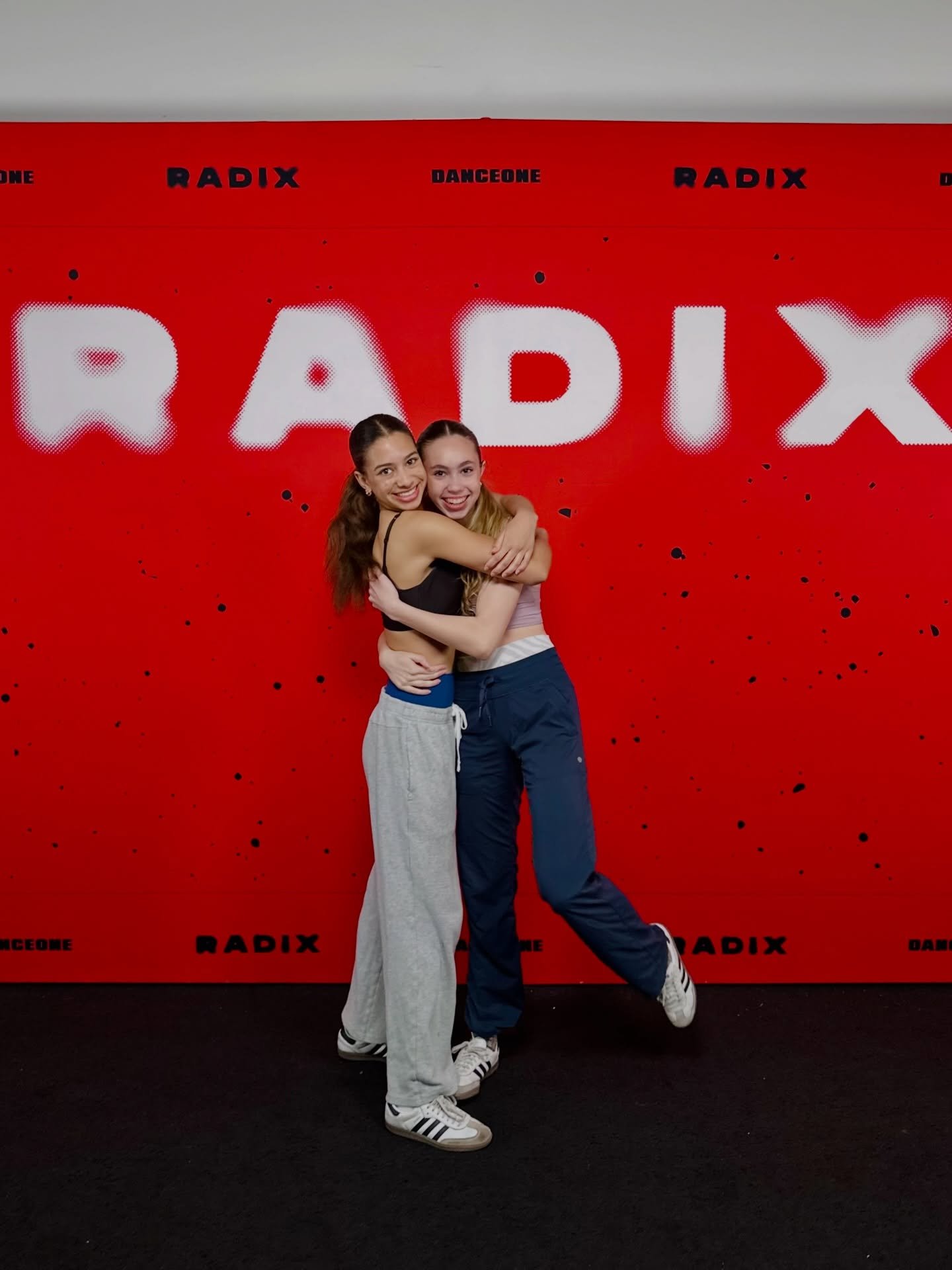 A perfect weekend? Dance besties at convention ✨