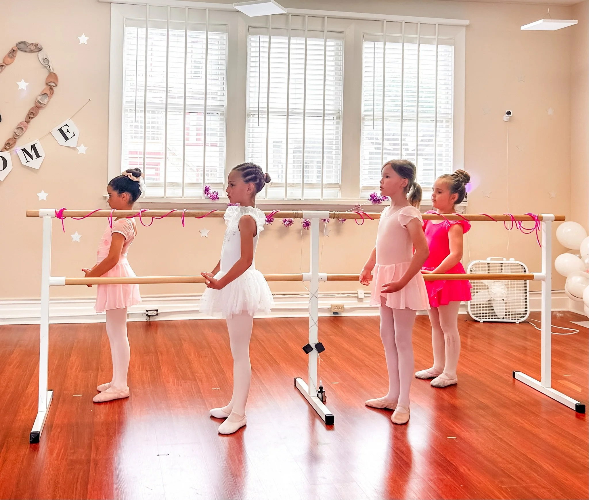 Our SF ballerinas working hard at the barre ✨ We&rsquo;re so proud of their dedication each and every week!