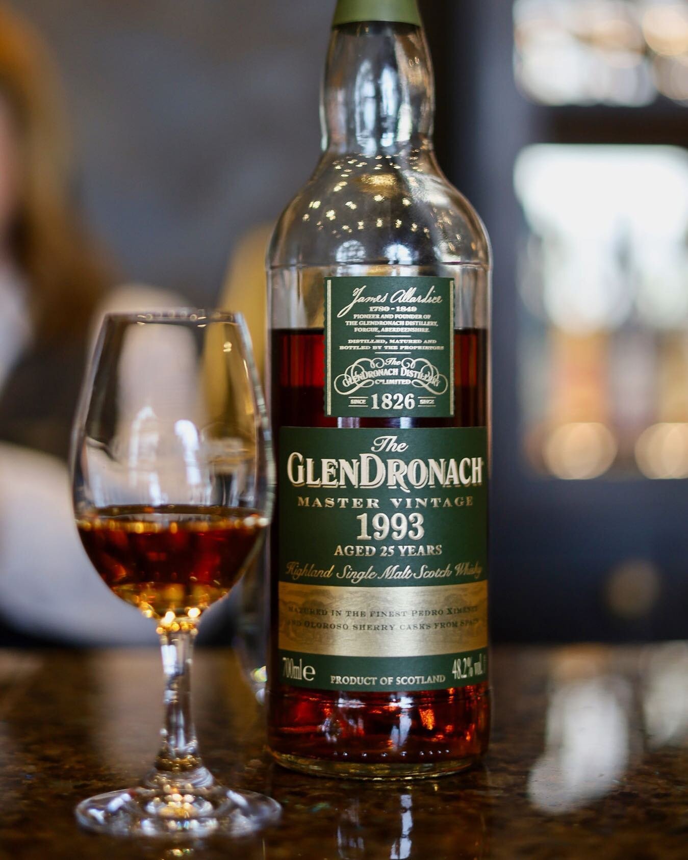 Glendronach Master Vintage 1993
⠀⠀⠀⠀⠀⠀⠀⠀⠀
The year 1993 is supposed to be one of the finer vintages for the Glendronach distillery. This Master Vintage bottling was created to showcase these casks.
⠀⠀⠀⠀⠀⠀⠀⠀⠀
I tried a dram of it and was immediately c