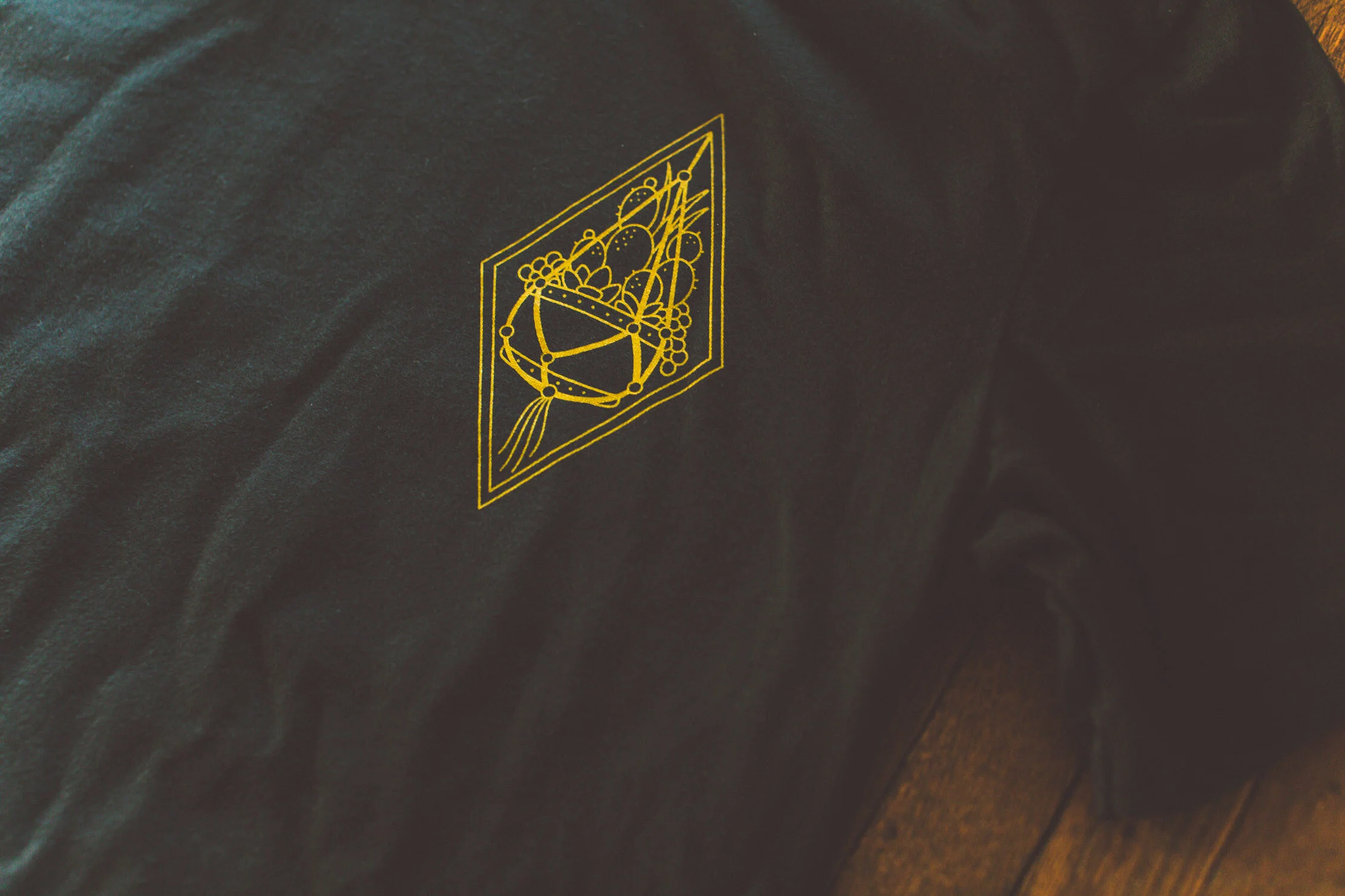 EDFA5883-1A8A-48AF-8F21-4F18E439F0CD