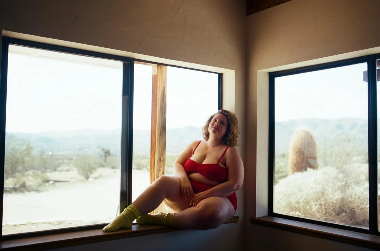 I know plenty of folks say that our bodies are the least interesting things about us, but I respectively disagree.

Pictures of own if my long time muses who drove out to Joshua Tree for the 4x4 a couple of weeks ago.

Thank you Mandi for letting us 