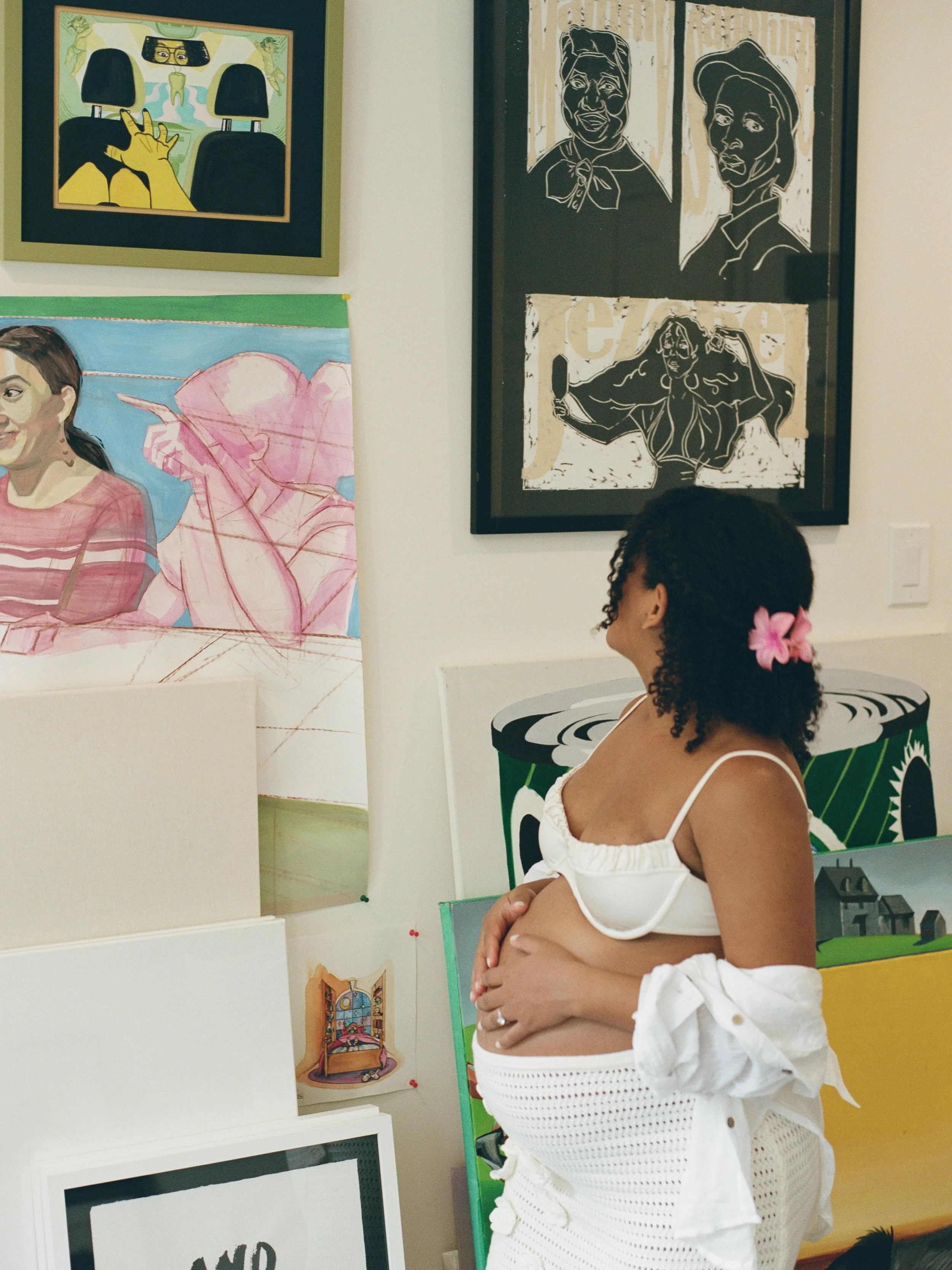 Mothers. Artists. Mother artists.

What a joy to get to photograph them all.

From a maternity session with @christie.r.krimsky in Potomac earlier this month.