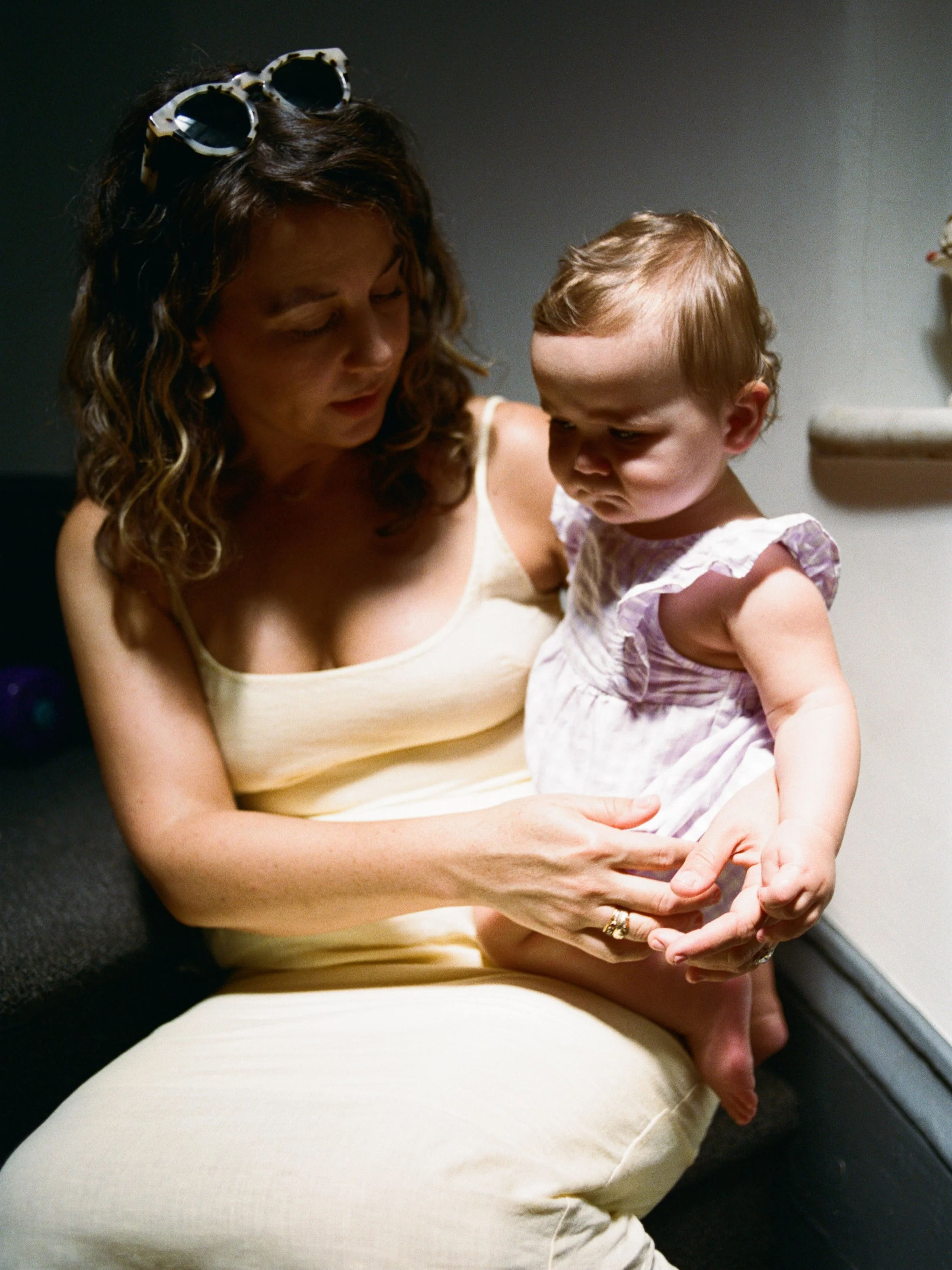 Big lives are made out of tiny moments.

An honor to get to witness them with cameras in tow.

A New York City newborn session on film, as always.

If you're in NYC and interested in a session, I have a handful of dates in October. Link to book in bi