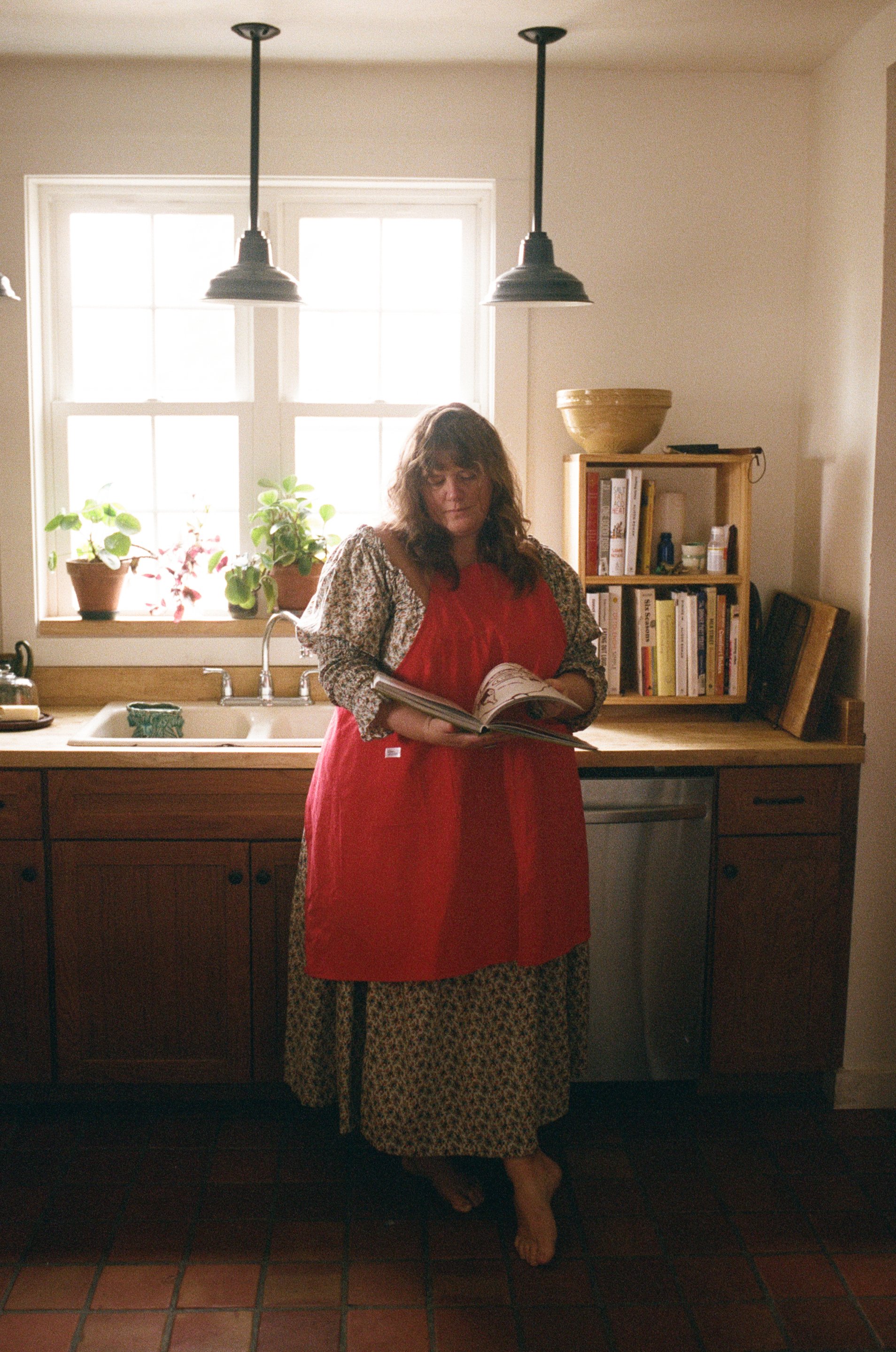 apron self portrait.jpg