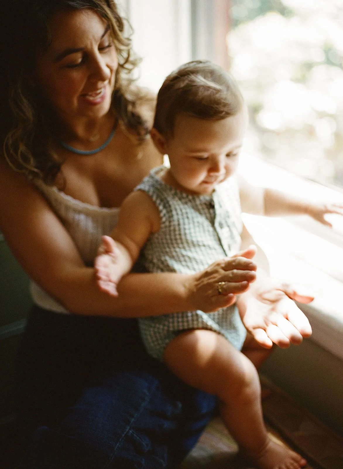 nyc newborn session on film-24_websize.jpg