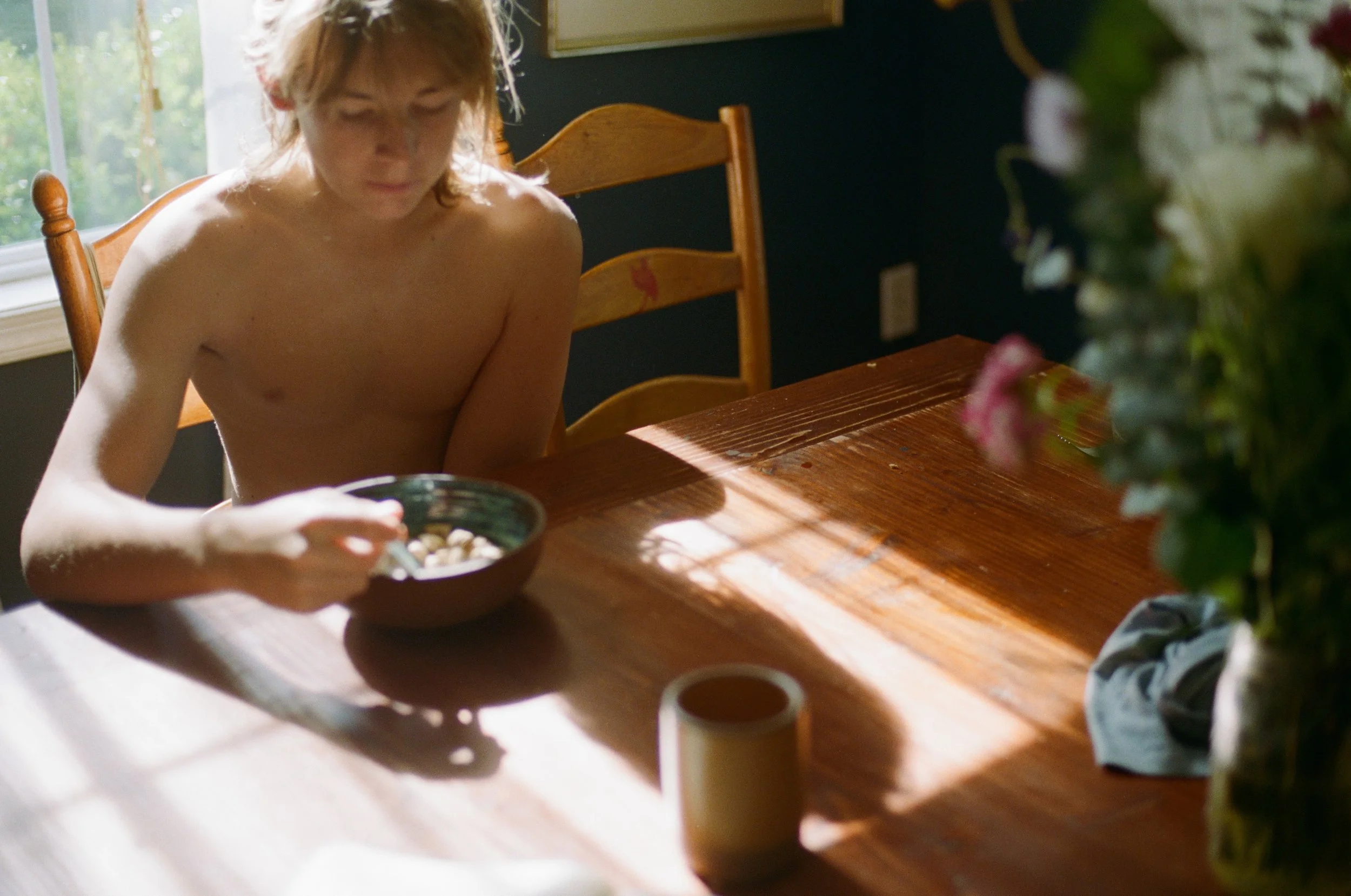 gus eating breakfast.jpg