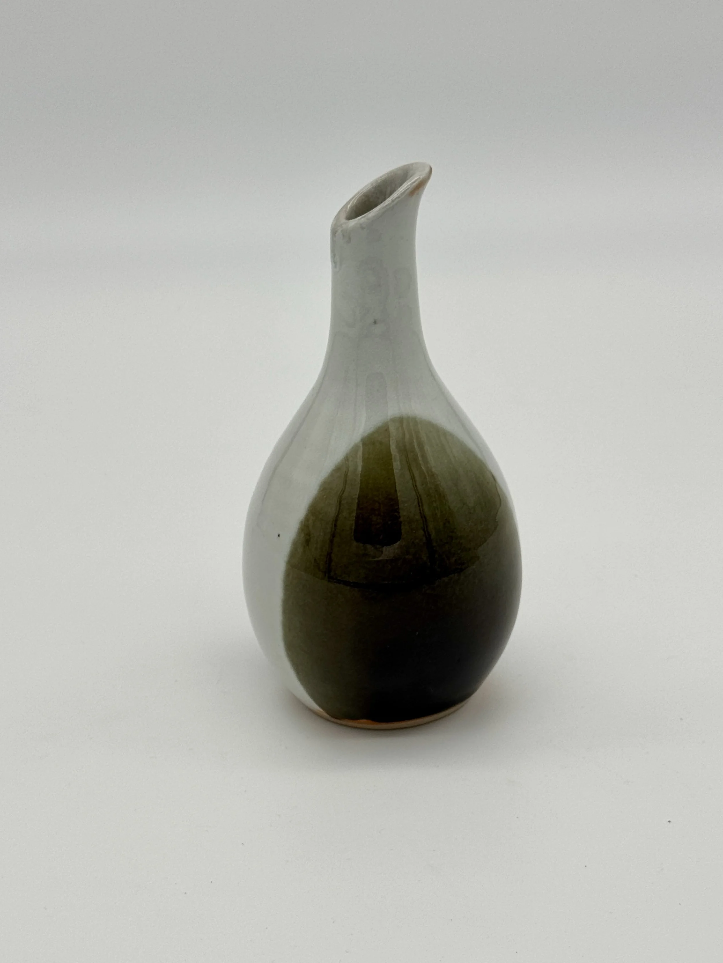 vase small LW PT2.jpeg