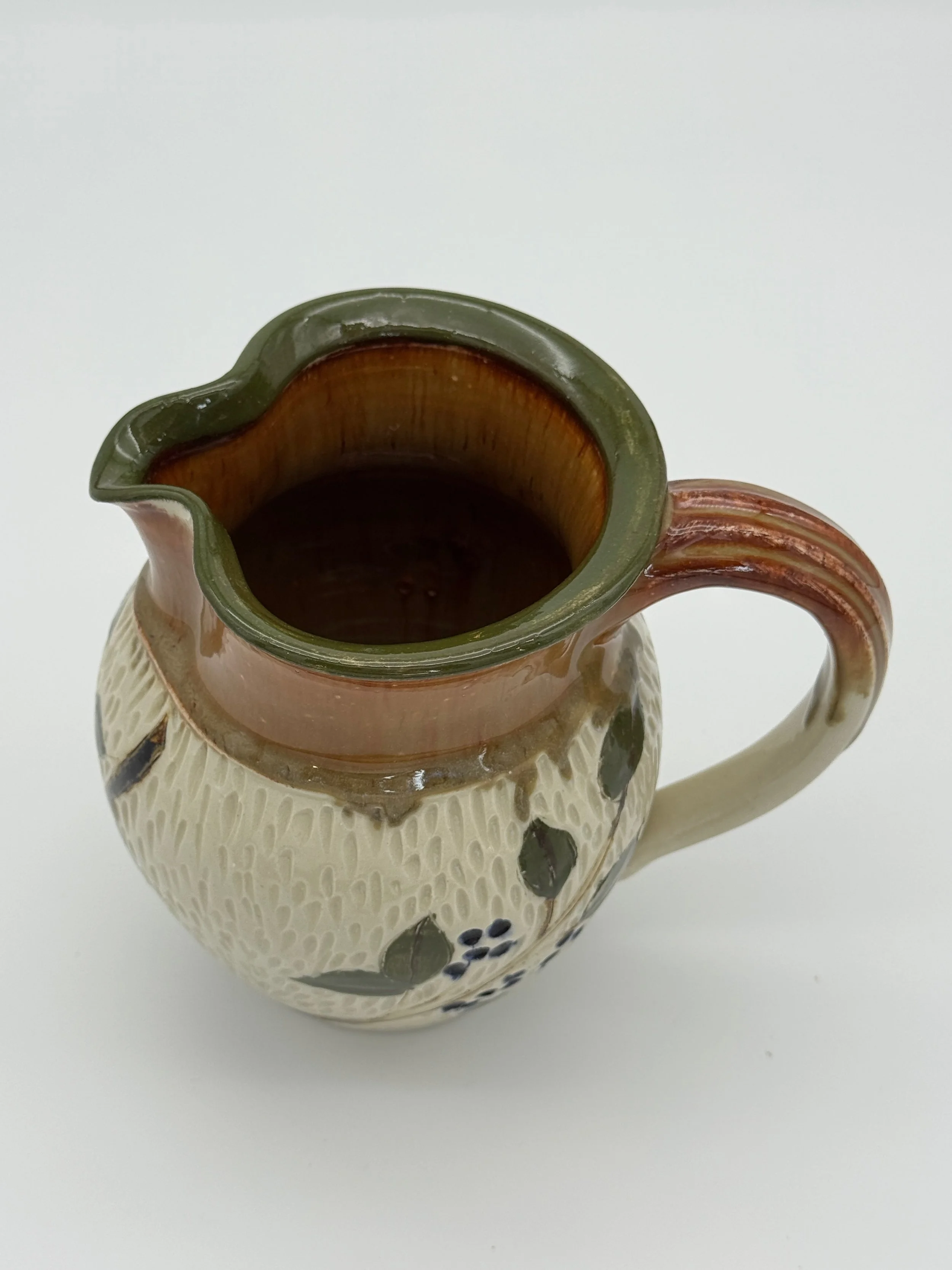 pitcher, leaves berries3.jpeg