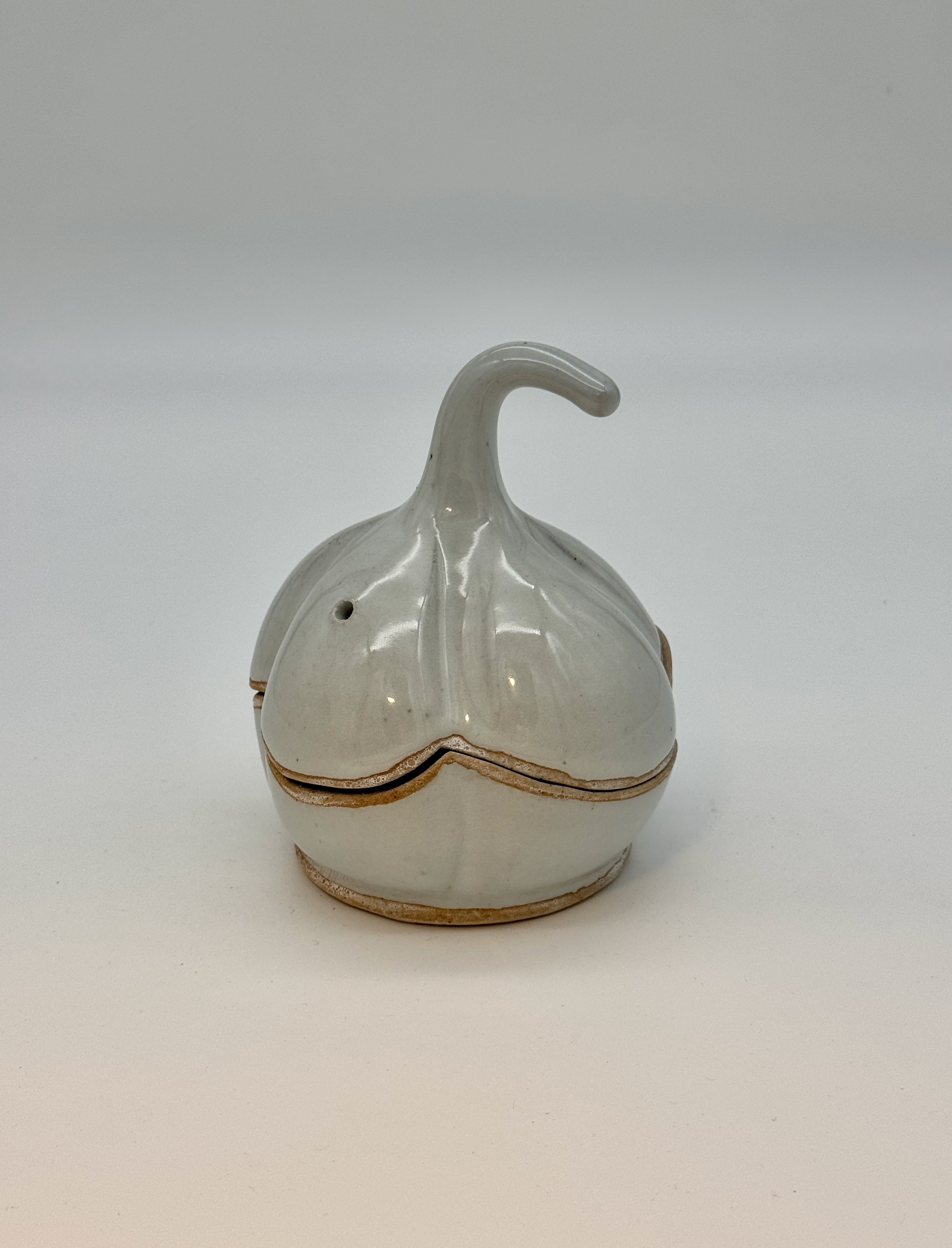 Small Garlic Roaster, Glossy Grey-White Glaze