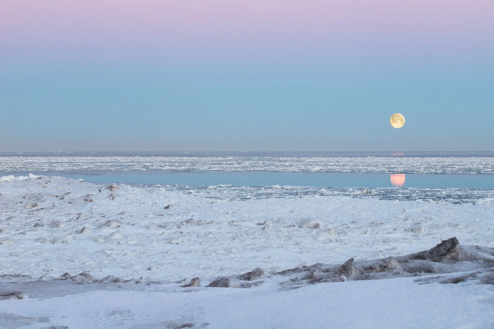 setting-snow-moon.jpg