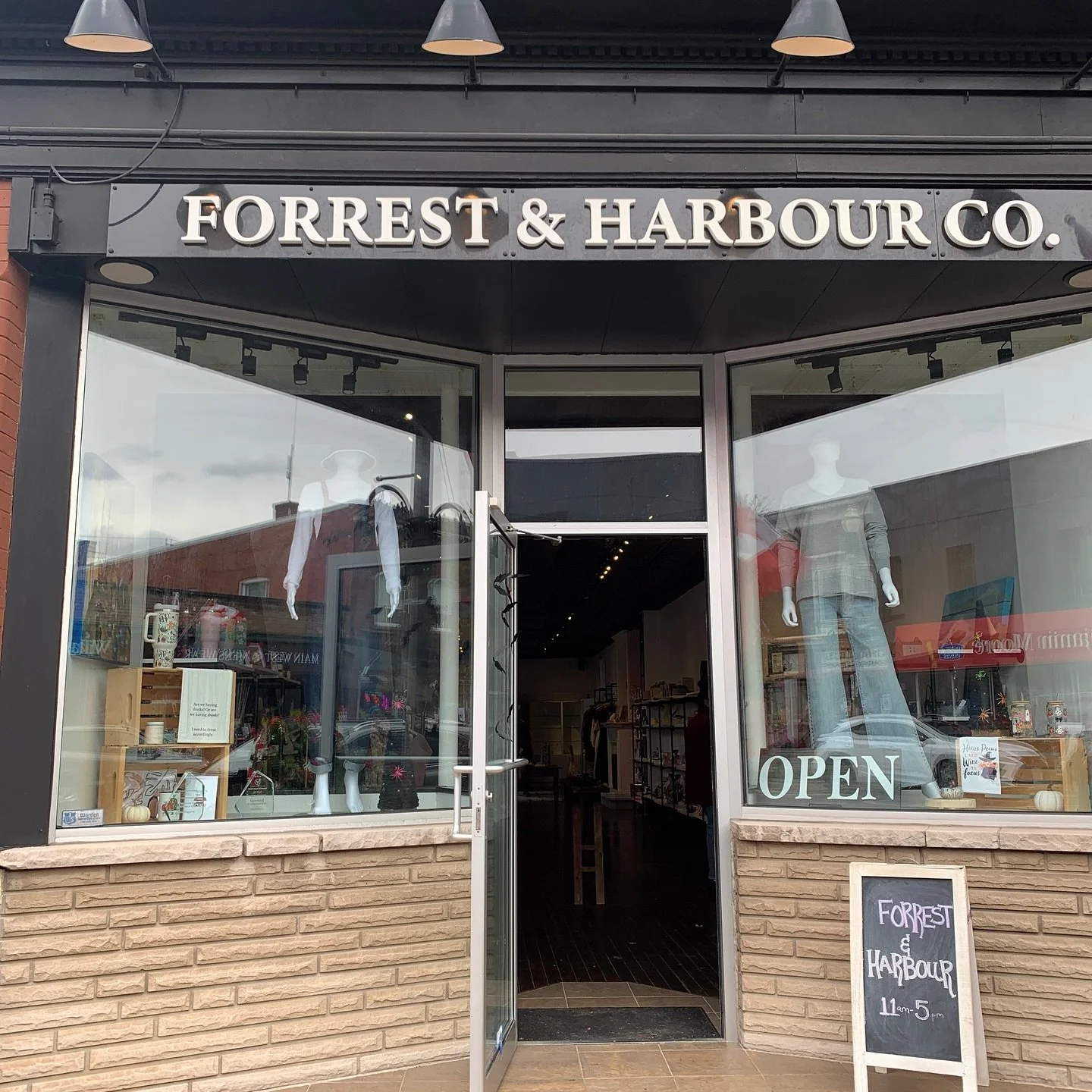 🚨ANNOUNCEMENT🚨

We have some exciting news!! Our products are officially available at @forrestandharbour in Grimsby! 🎉🎉🎉
You can now grab your favourite body butters at this amazing location. Stock up on the scents you love &amp; get gifts for t
