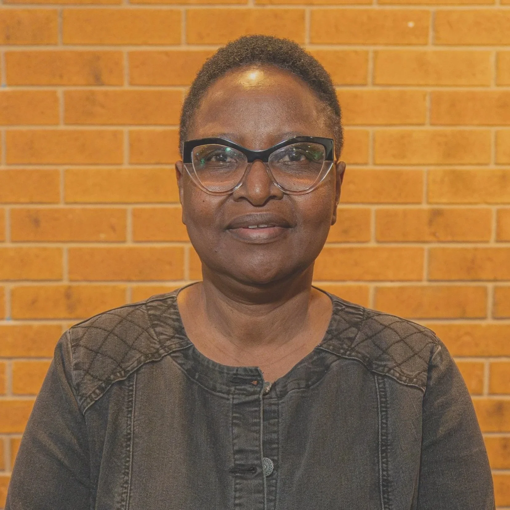 Buki Okelana