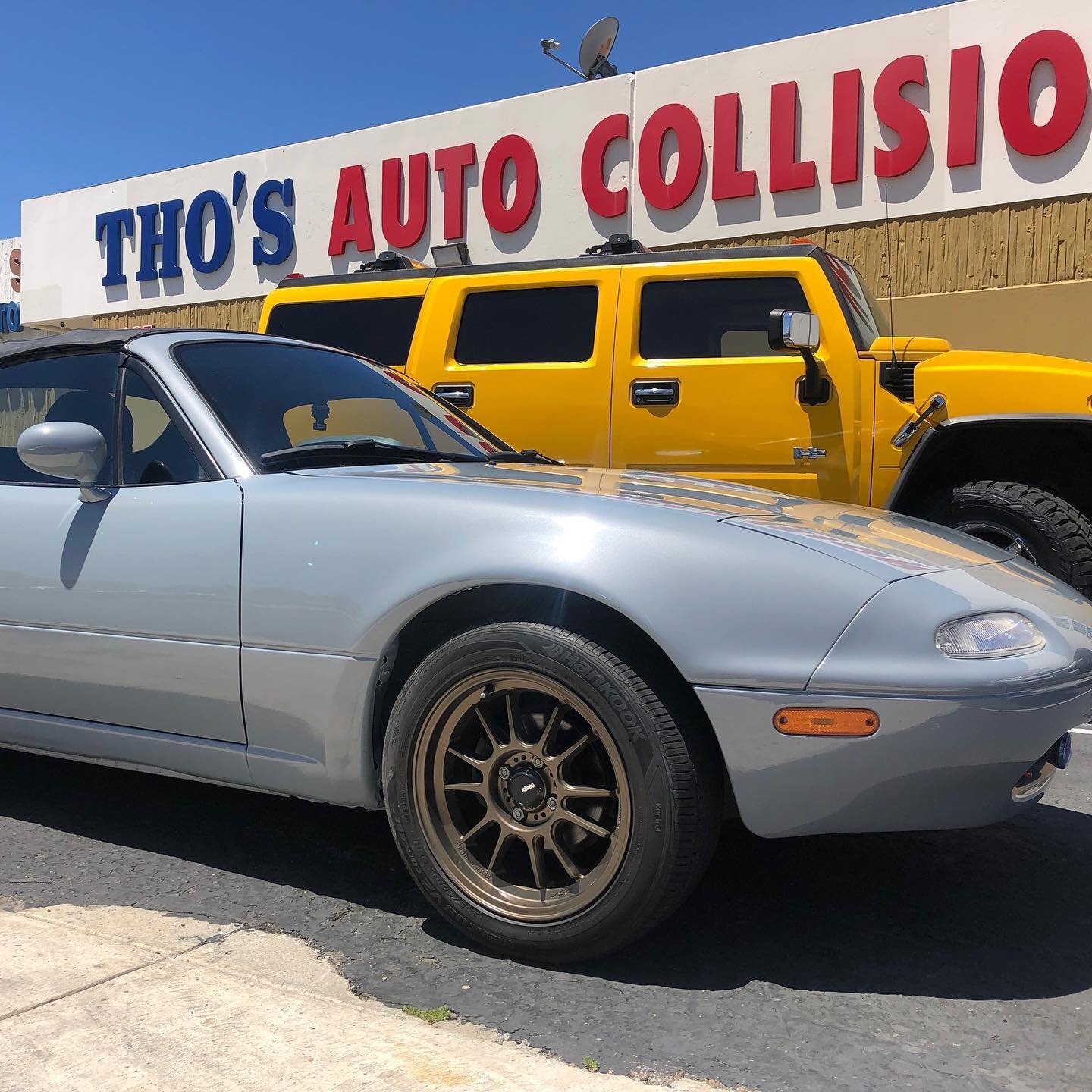 Anthony&rsquo;s &lsquo;92 Mx-5. One day after purchase, he left his car with us for a repaint from red to Toyota cement gray metallic (1H5) #miata #mx5 #cementgraymetallic #thosauto #thosautocollision