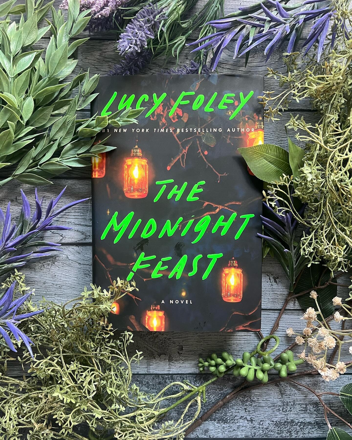 Will forever pick up any Lucy Foley book! ✨