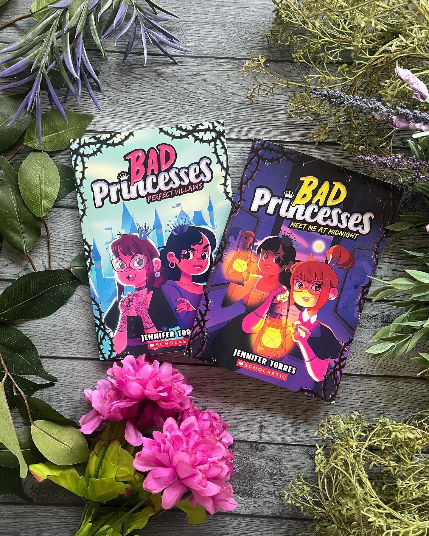 This series is so cute! 🖤