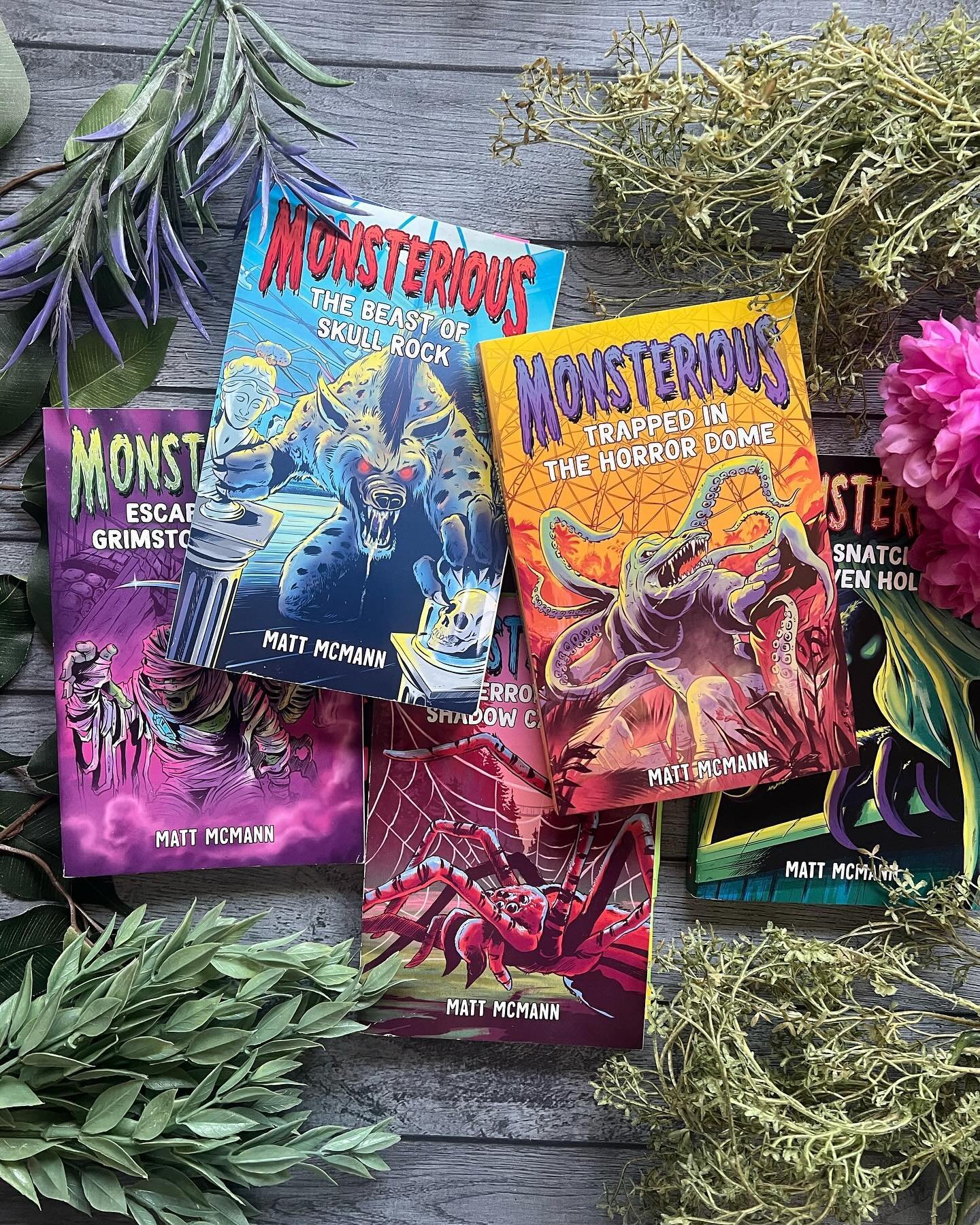 I don&rsquo;t think I&rsquo;ll ever stop screaming about these books! So fun and spooky! And perfect for October! 🖤💀