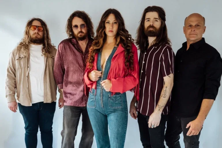 Whiskey Riff - Exclusive First Listen: Hear Magnolia Boulevard’s “Nomad” Off Of Their Unreleased Self-Titled Record