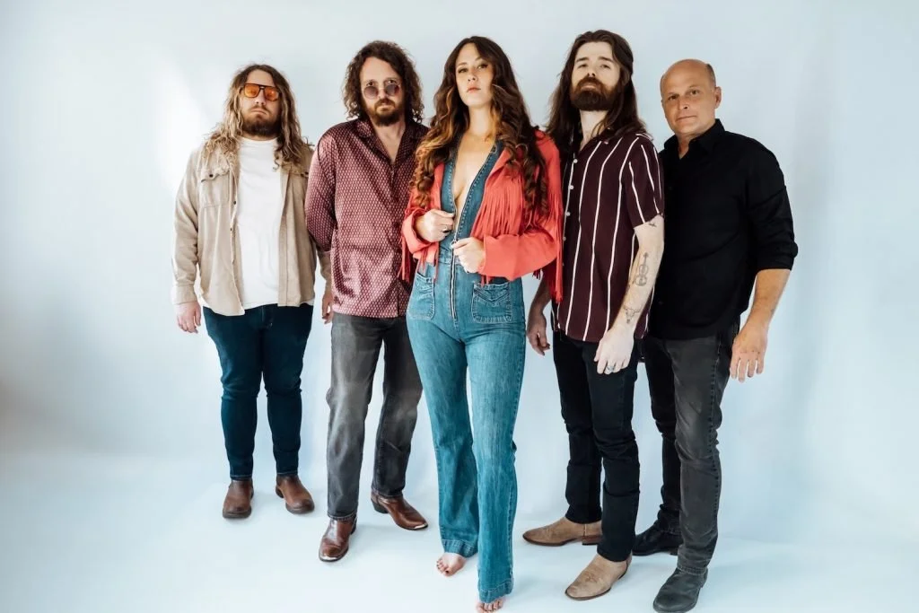 MAGNET Exclusive: Premiere Of Magnolia Boulevard’s “Devil You Know”