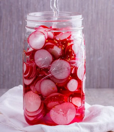 Susie’s Pickled Radish