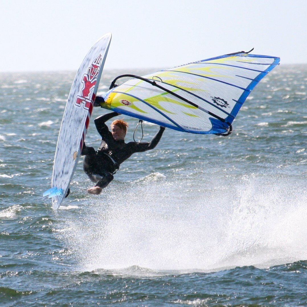Windsurfing.jpg