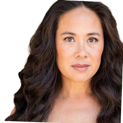 Tina Groff headshot