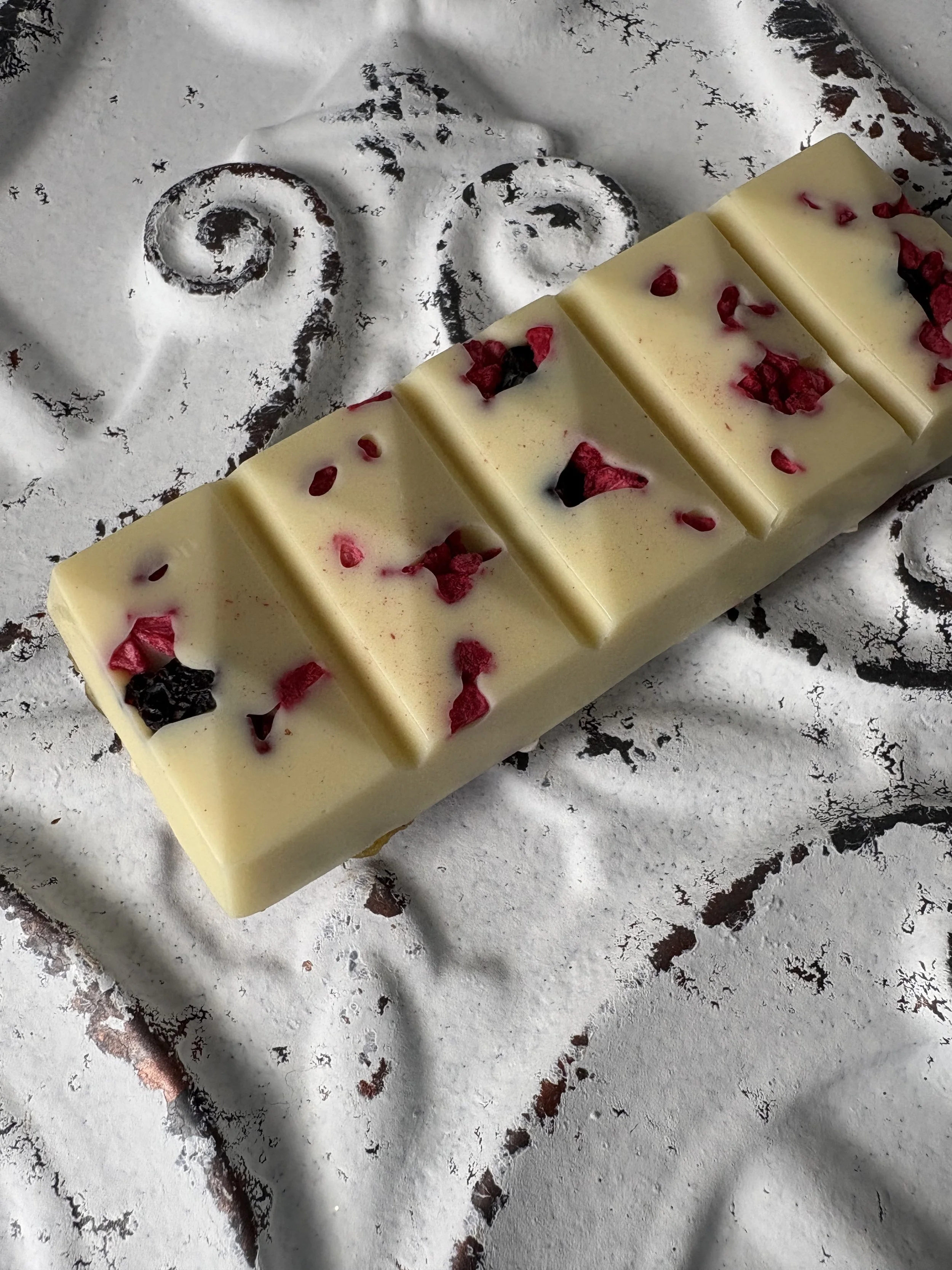 Happiness Small Cheeky Mama Artisanal White Belgian Chocolate Bar