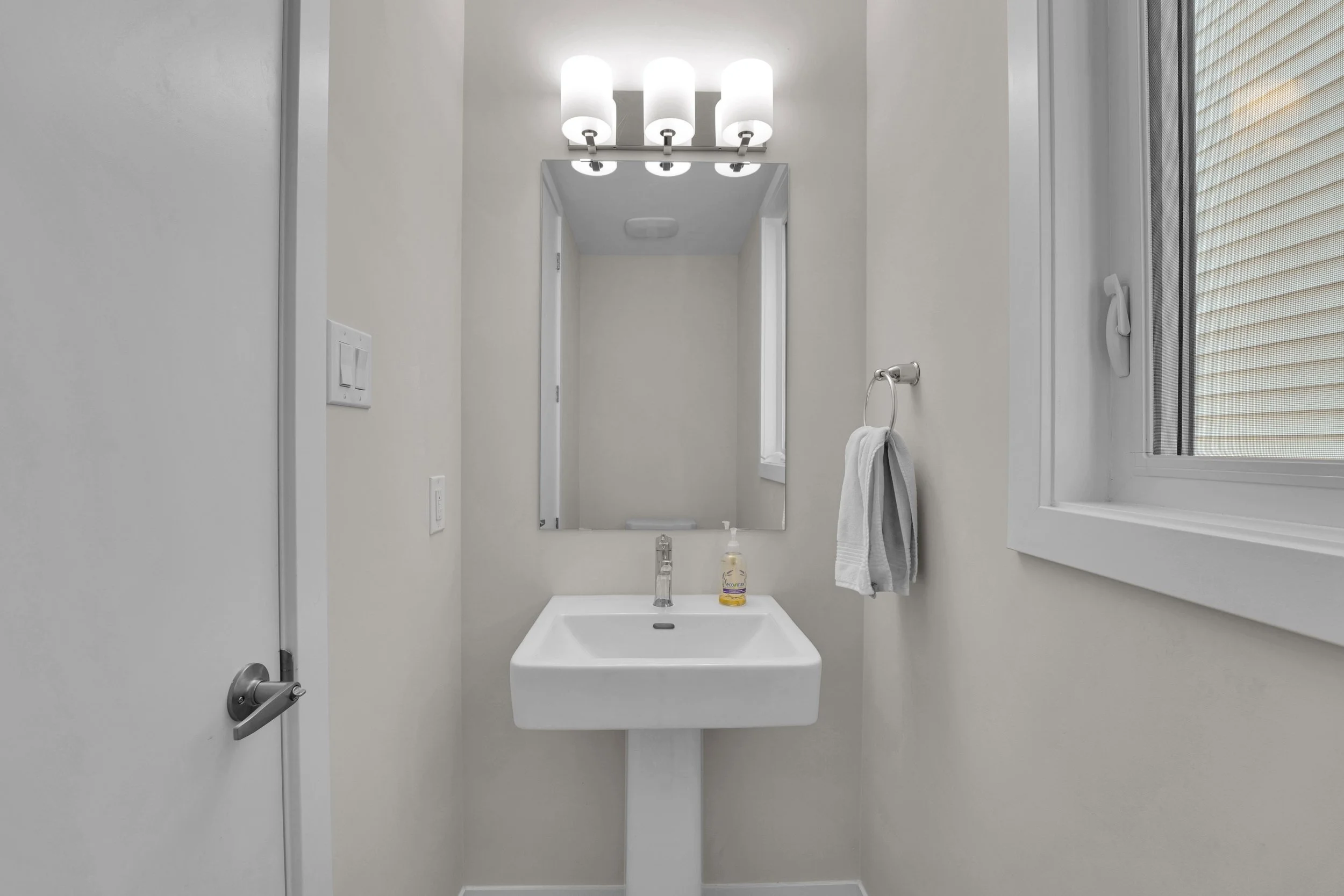 364 Peninsula Road NVISION 3D Real Estate Media in Ottawa and Gatineau