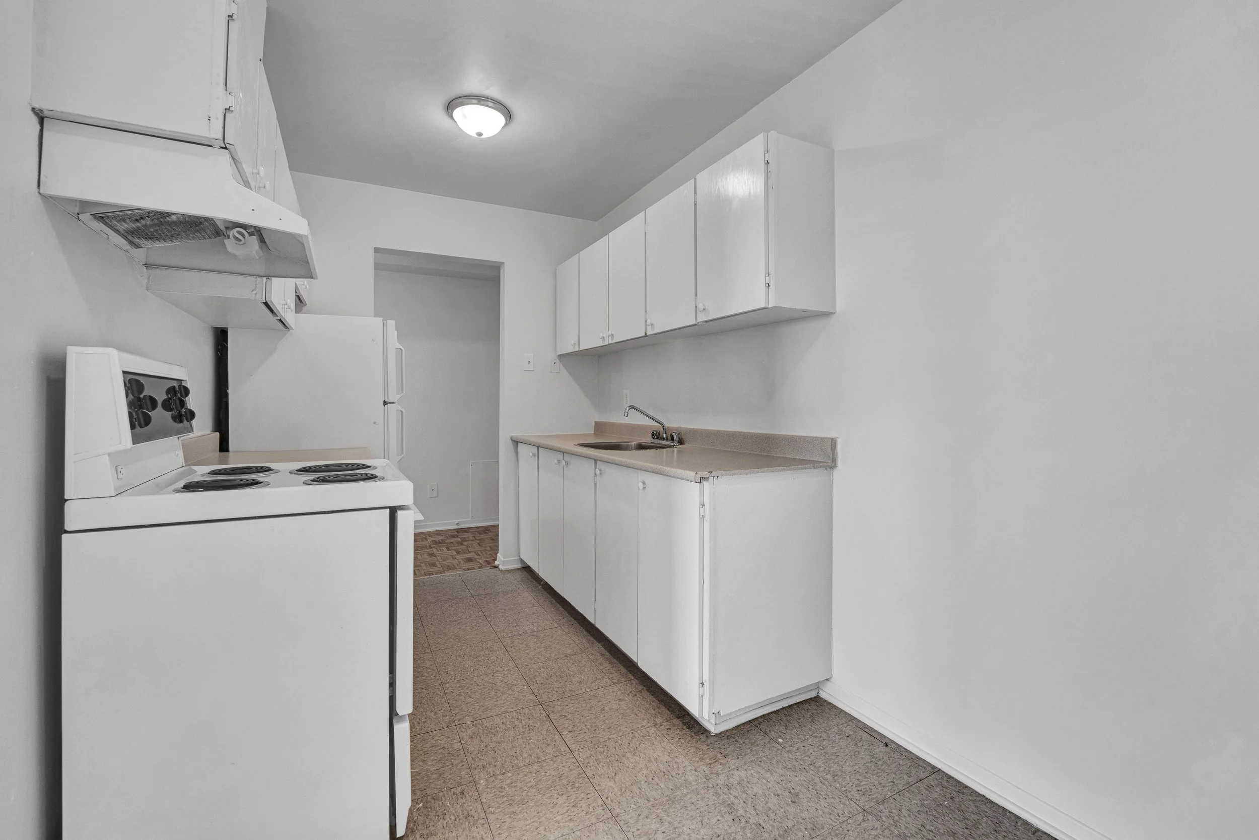 Featured Properties: 40, 45, and 55 Charles-Albanel

Services Provided: High-Definition Interior & Architectural Photography

Location: Mont-Bleu / Outaouais Region