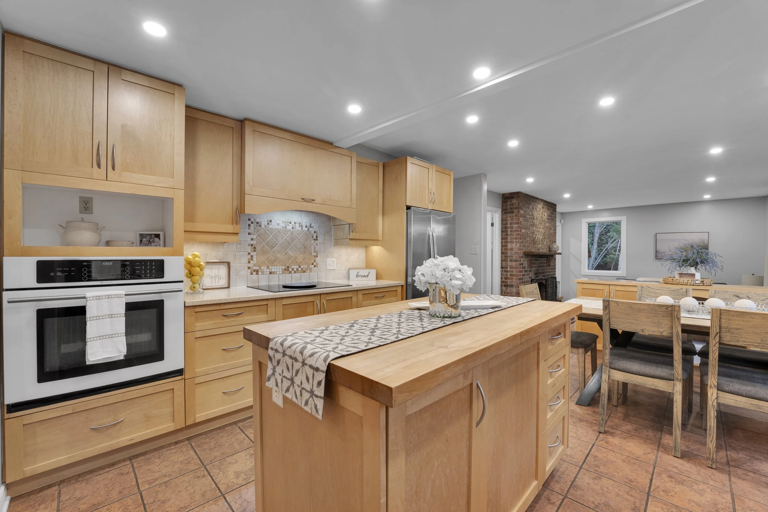 NVISION-3D-Real-Estate-Media-Ottawa-2529-Marshwood-Road-Sophia-27.jpg