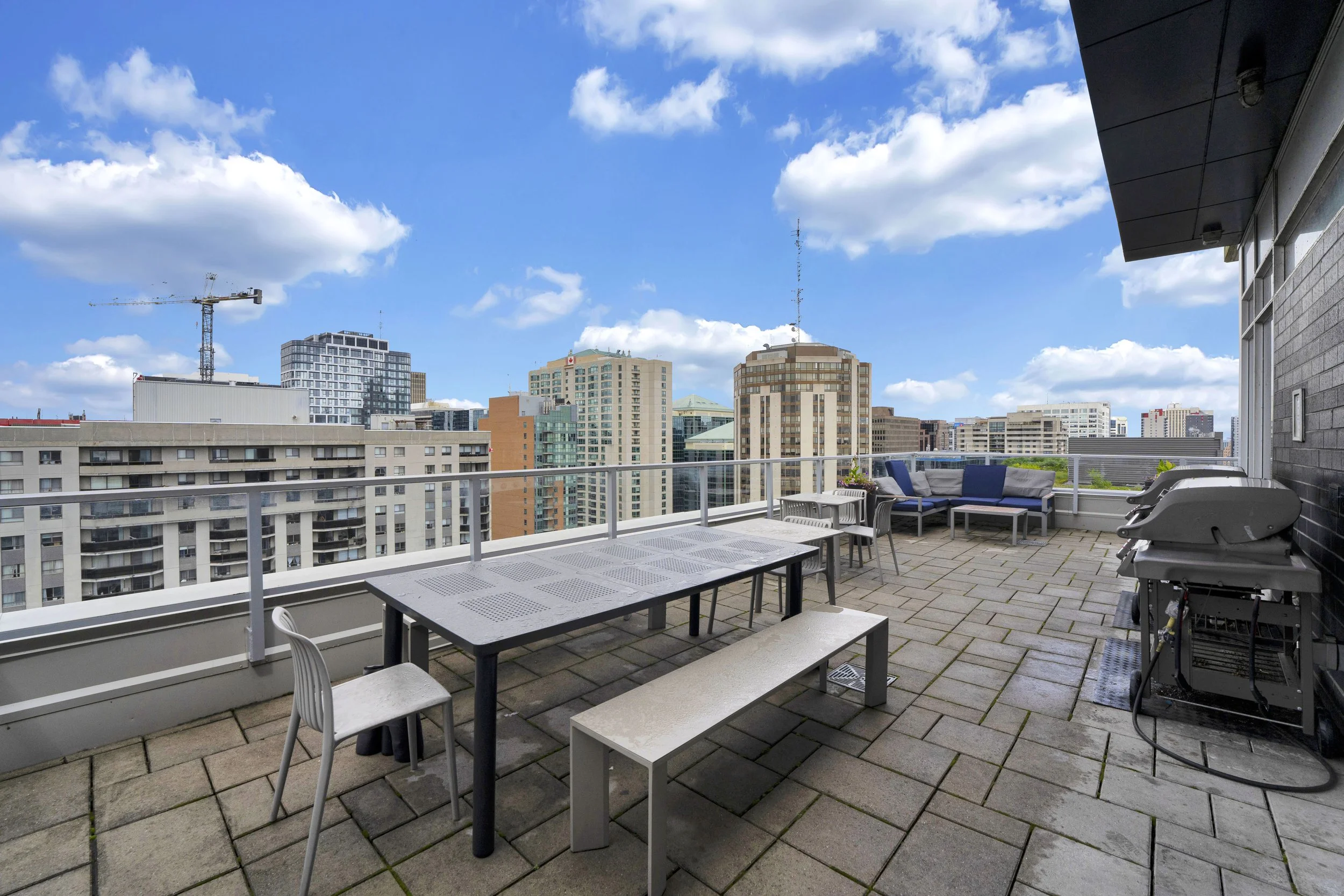 255-bay-street-unit-309