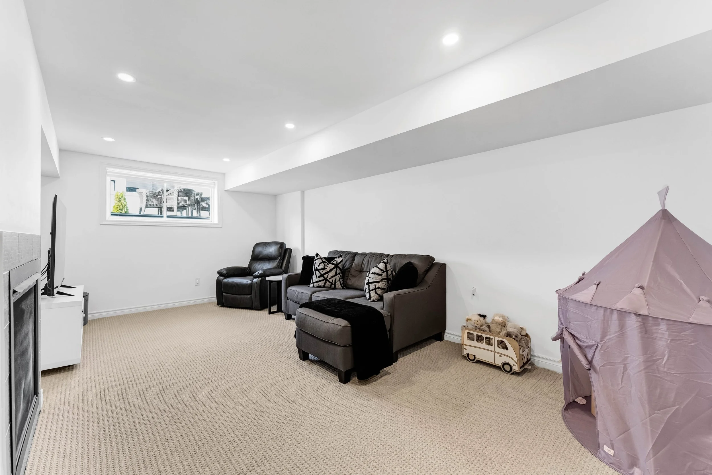 808 Chipping Circle Real Estate Media Services Ottawa NVISION 3D