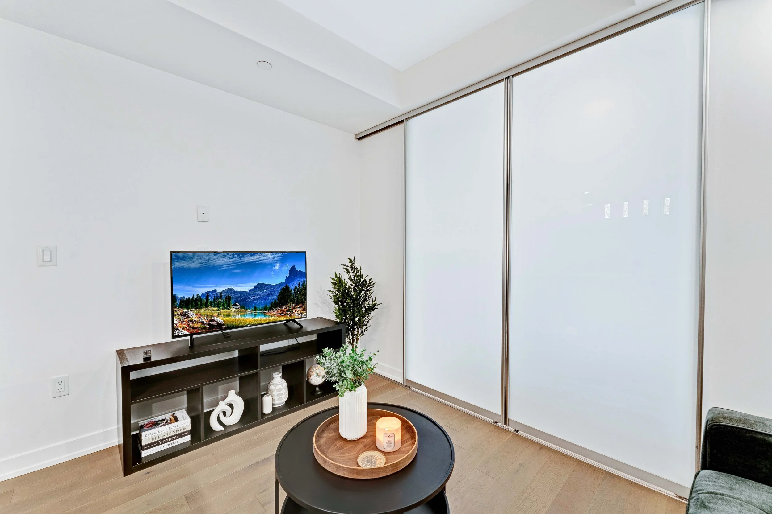 903-101 Queen Street Downtown Real Estate Photography Ottawa NV3D