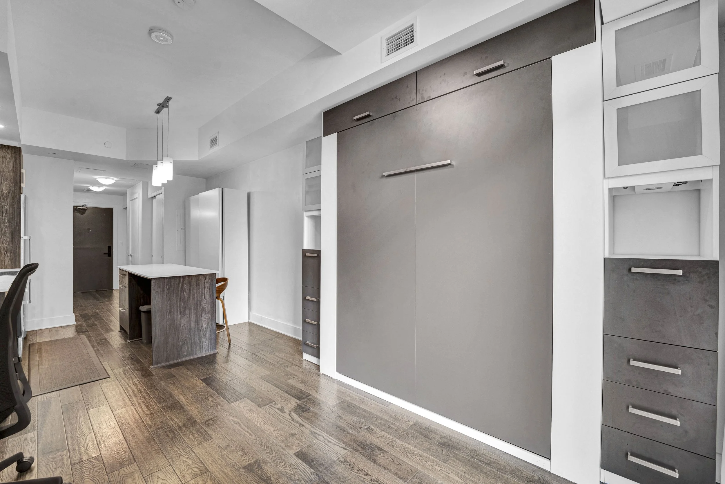 255-bay-street-unit-309-bedroom