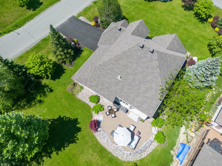 6892 Lake Forest Walk property photograph 13