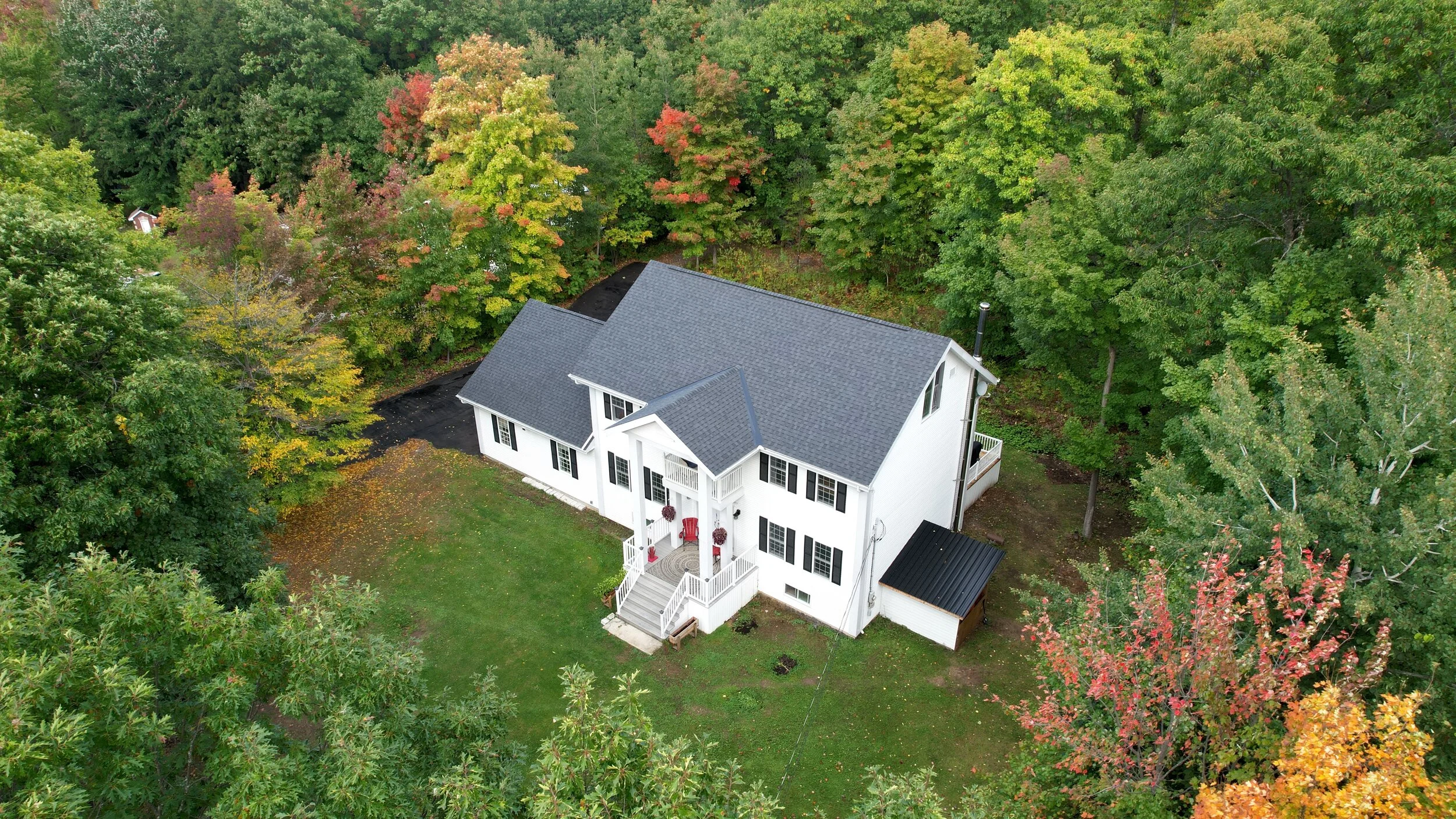 Professional real estate media for Ottawa builders and developers. Photography, 4K video, drone, 3D virtual tours, floor plans and marketing content by NVISION 3D.