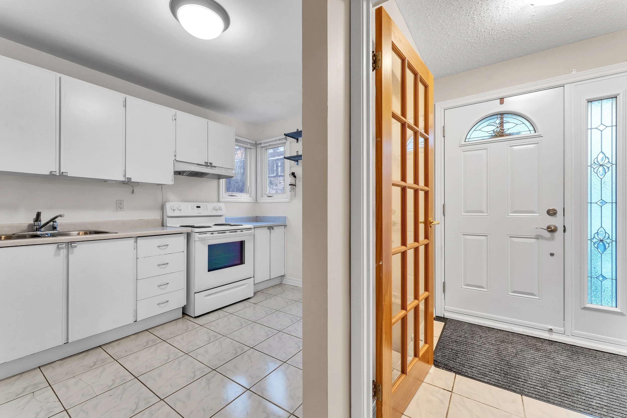 South Keys 61-3344 Uplands Drive Real Estate Media in Ottawa