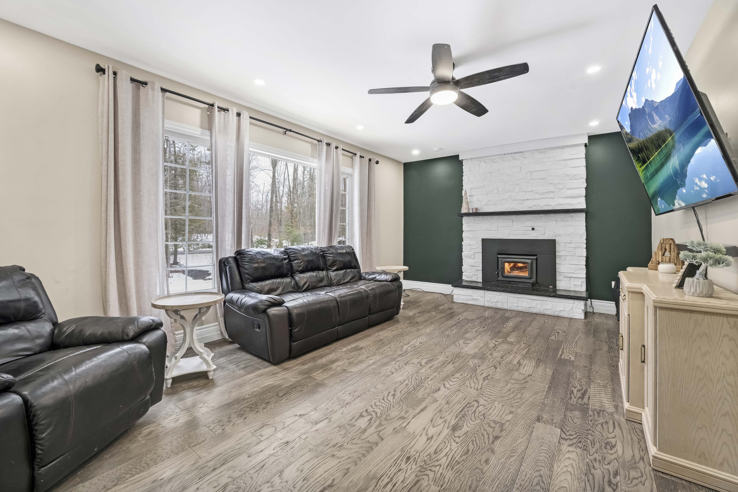 387 Campbell Side Road Real Estate Photography Lanark County NVISION 3D