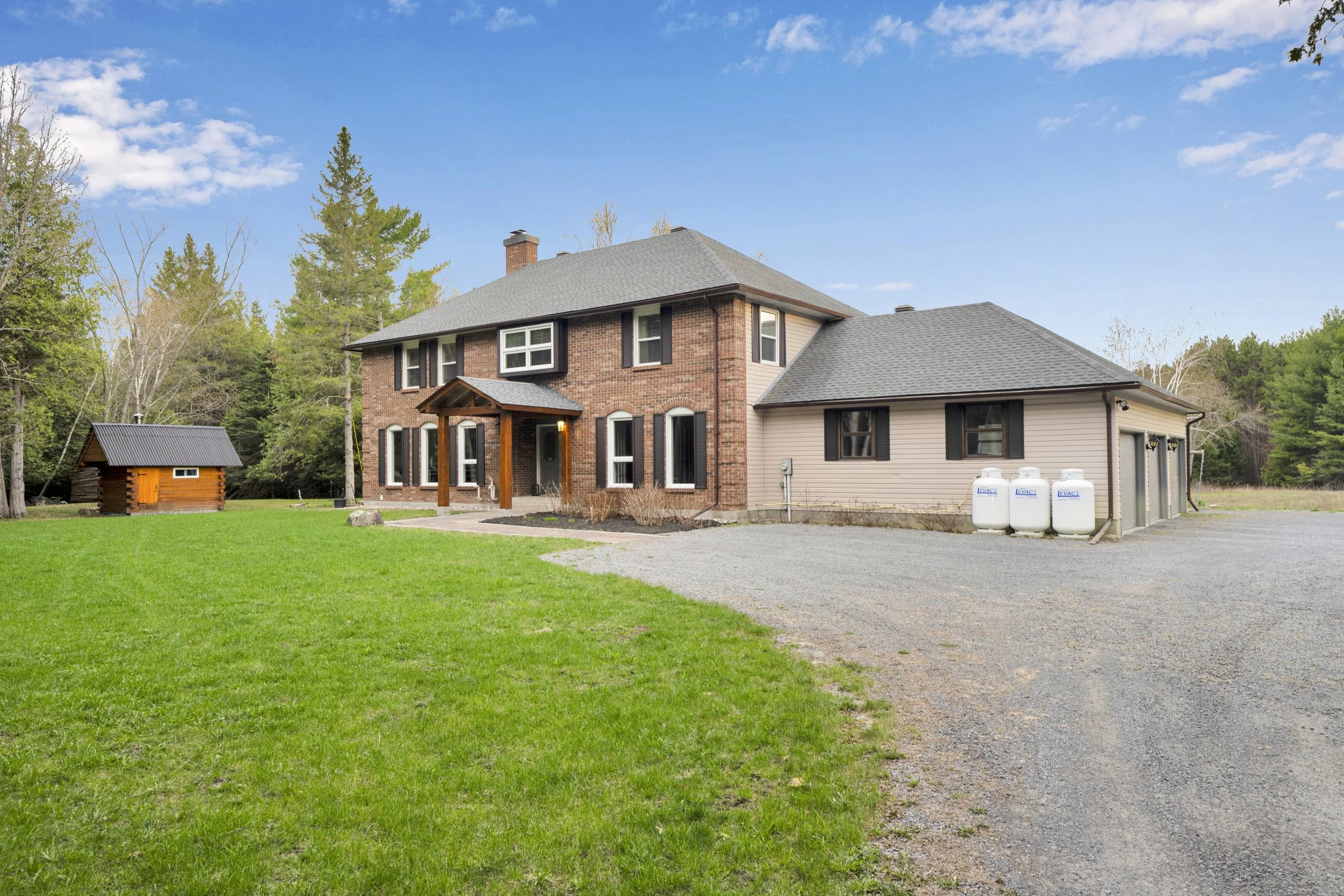 NVISION-3D-Real-Estate-Media-Ottawa-2529-Marshwood-Road-Sophia-3.jpg