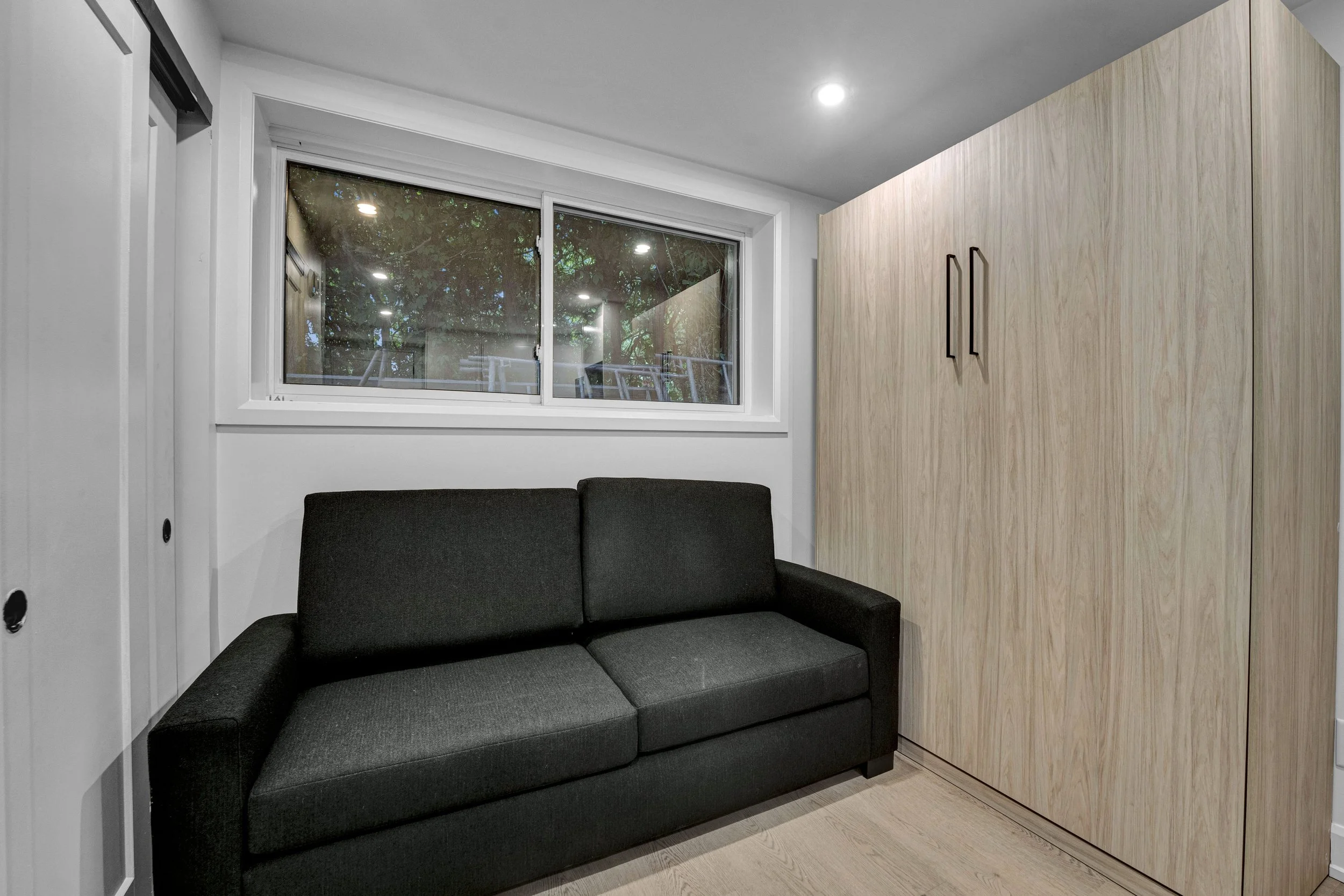 39-goulburn-avenue-sandy-hill-suite-4-3.jpg