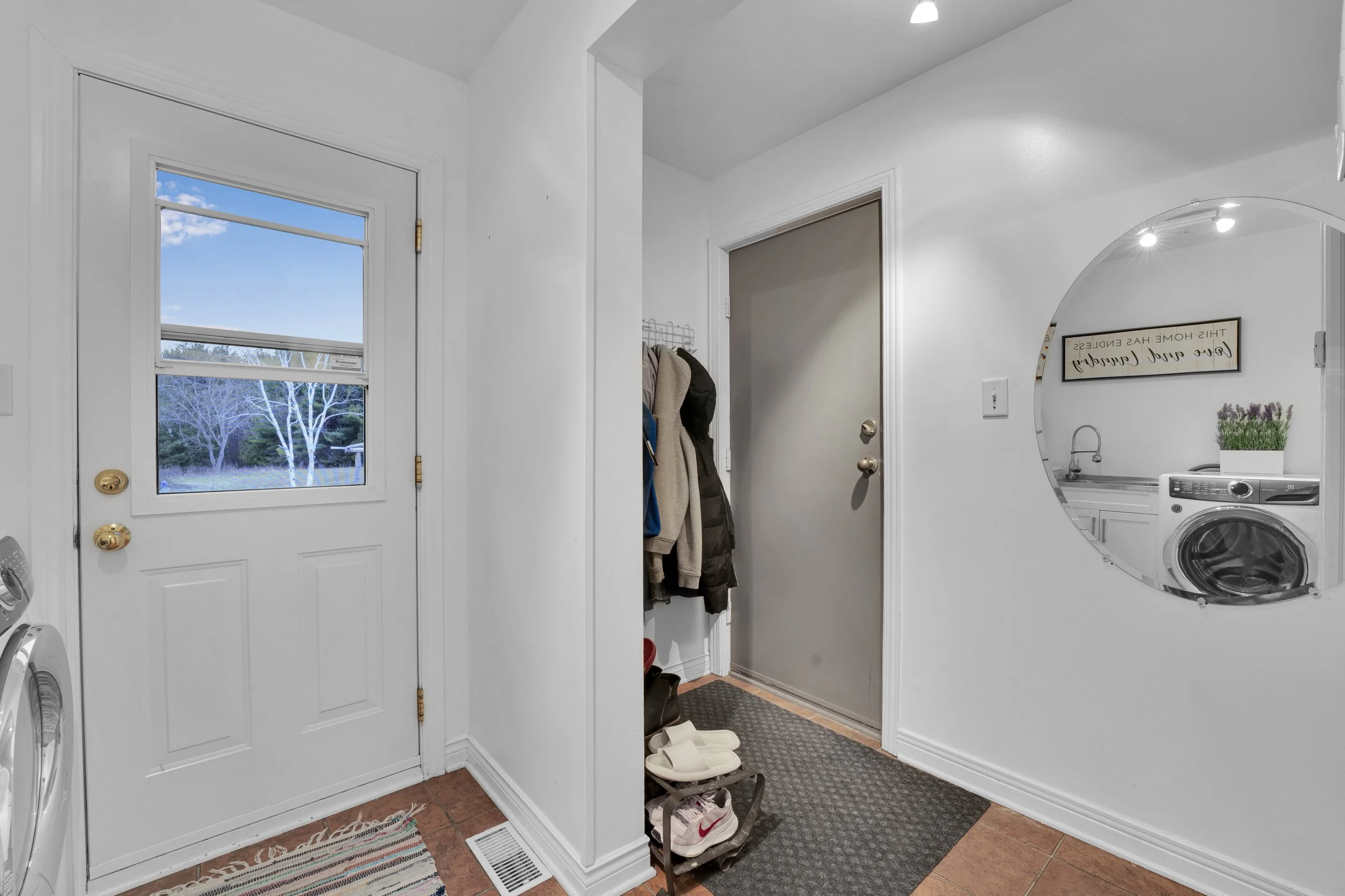 NVISION-3D-Real-Estate-Media-Ottawa-2529-Marshwood-Road-Sophia-48.jpg