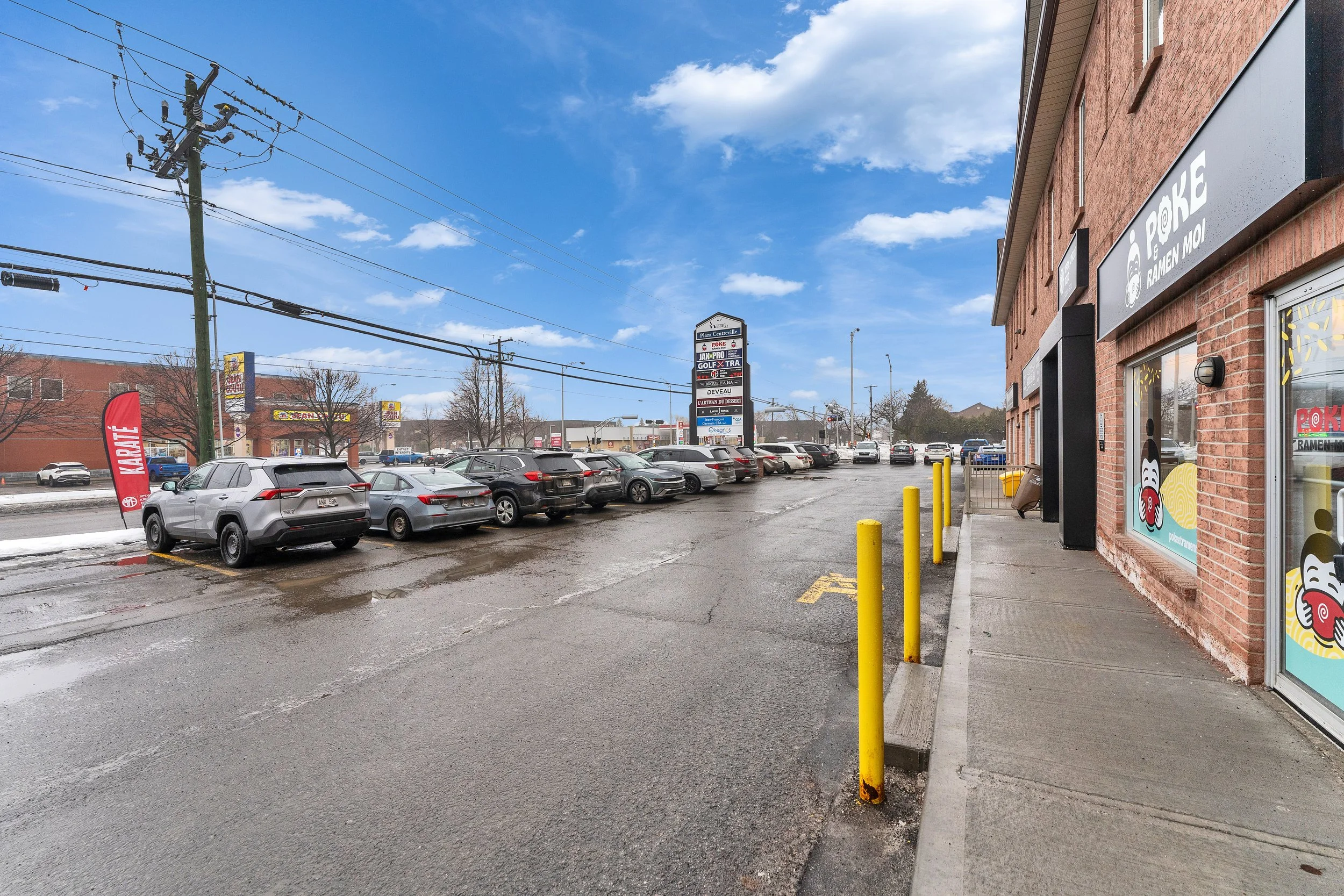 Poke et Ramen Moi Gatineau Quebec Photographie Immobiliere