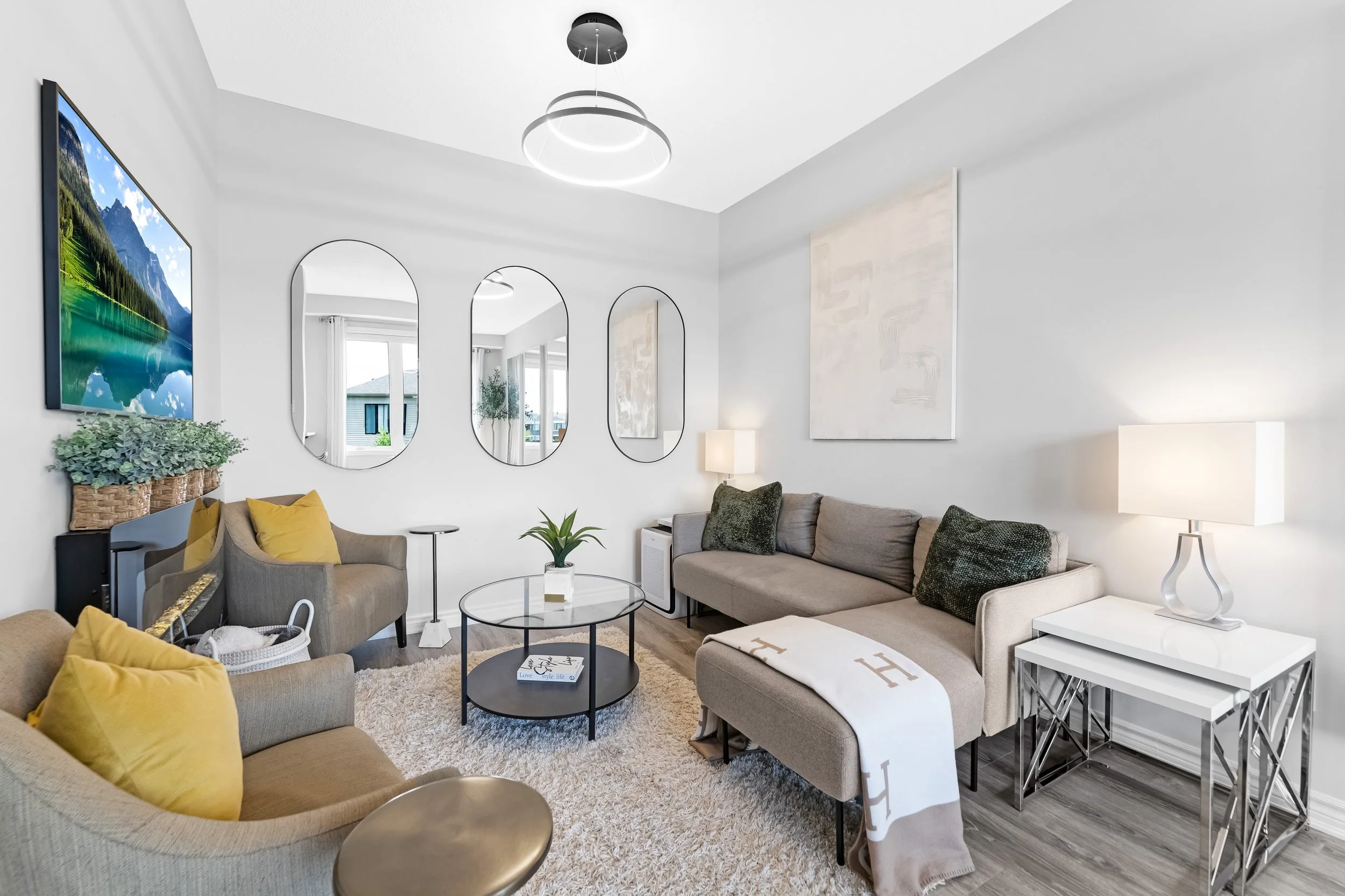 Ottawa Airbnb Photography 618 Bellatrix Walk