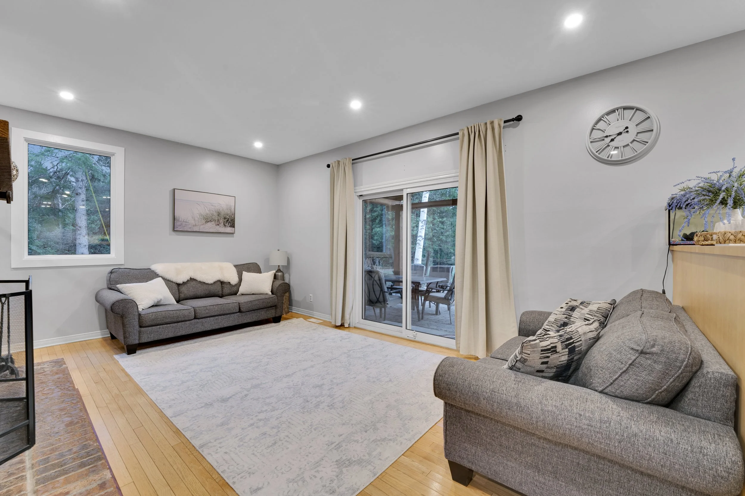NVISION-3D-Real-Estate-Media-Ottawa-2529-Marshwood-Road-Sophia-31.jpg