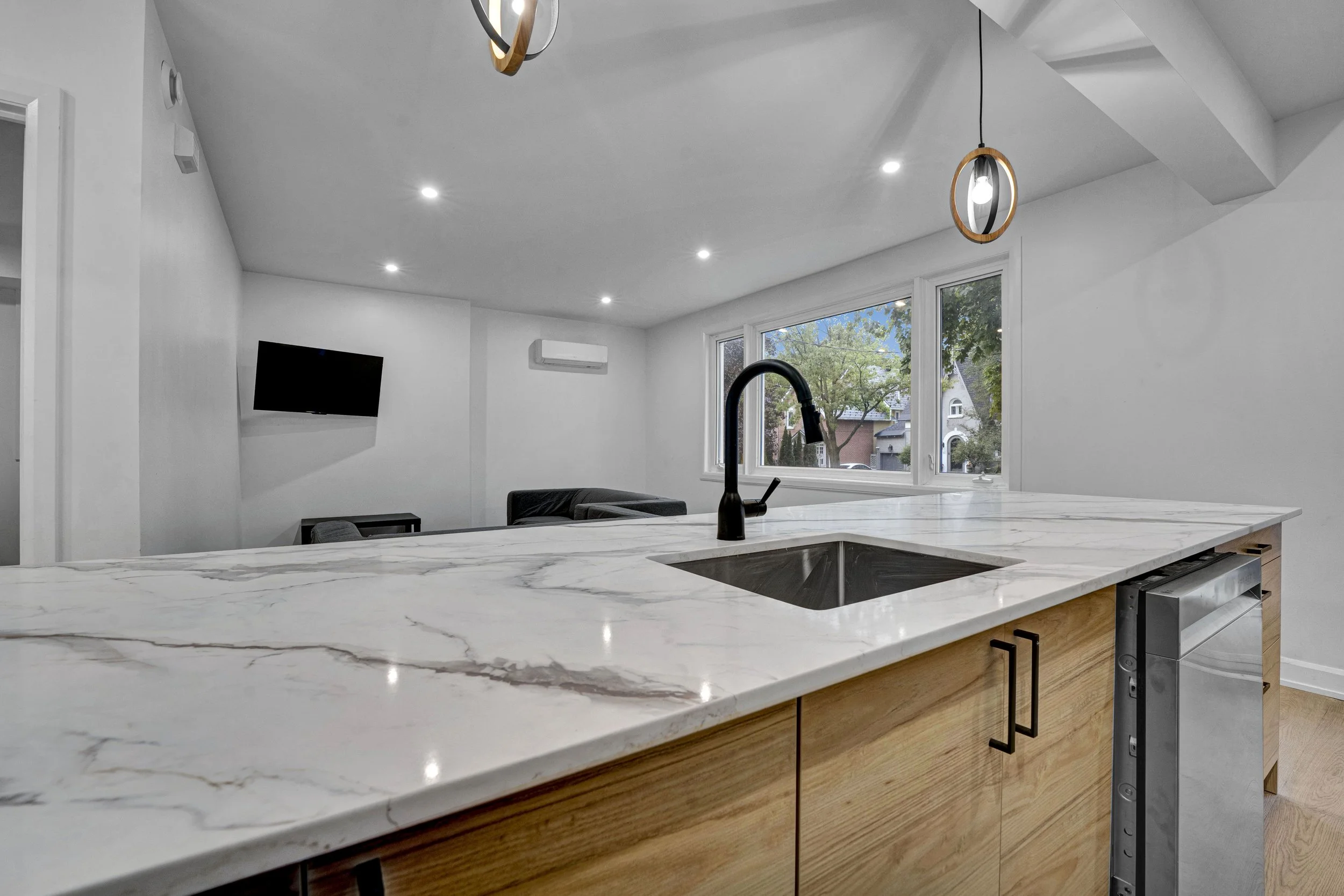 39-goulburn-avenue-sandy-hill-suite-3-4.jpg