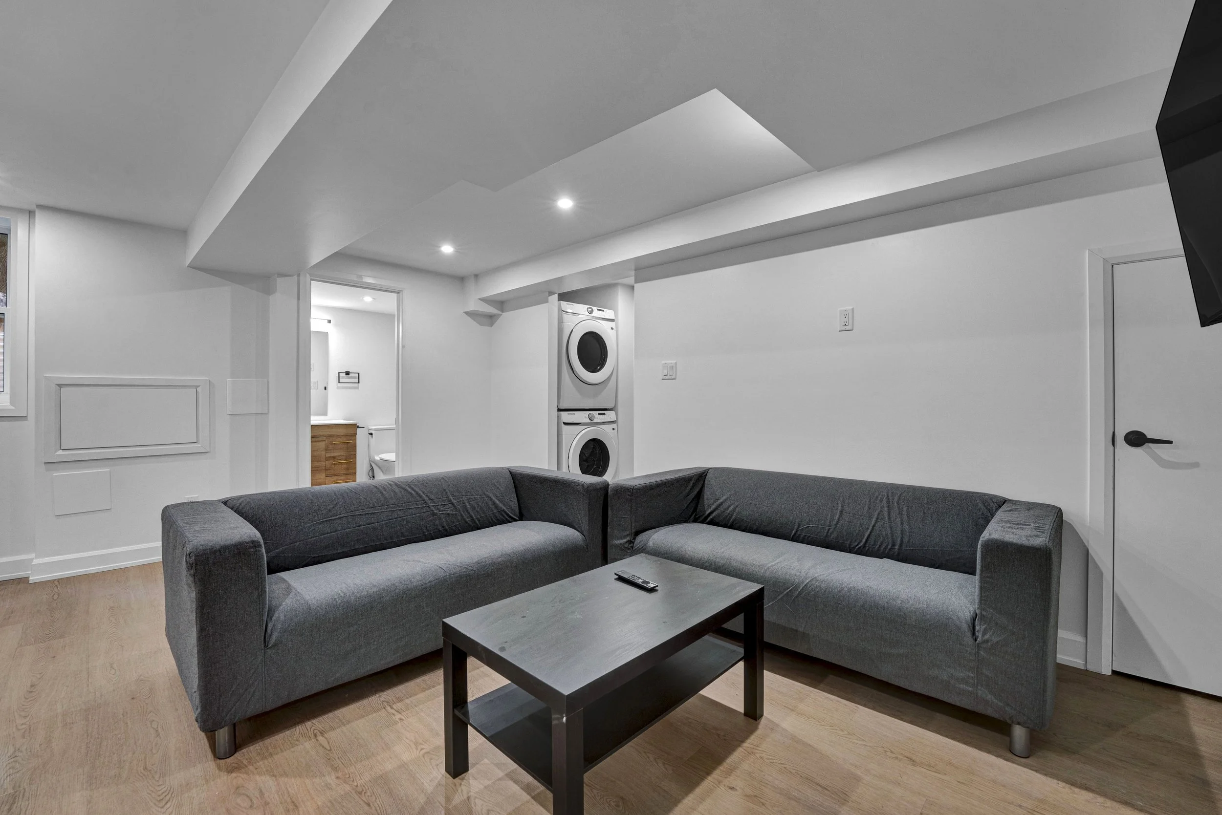 39-goulburn-avenue-sandy-hill-suite-6-1.jpg