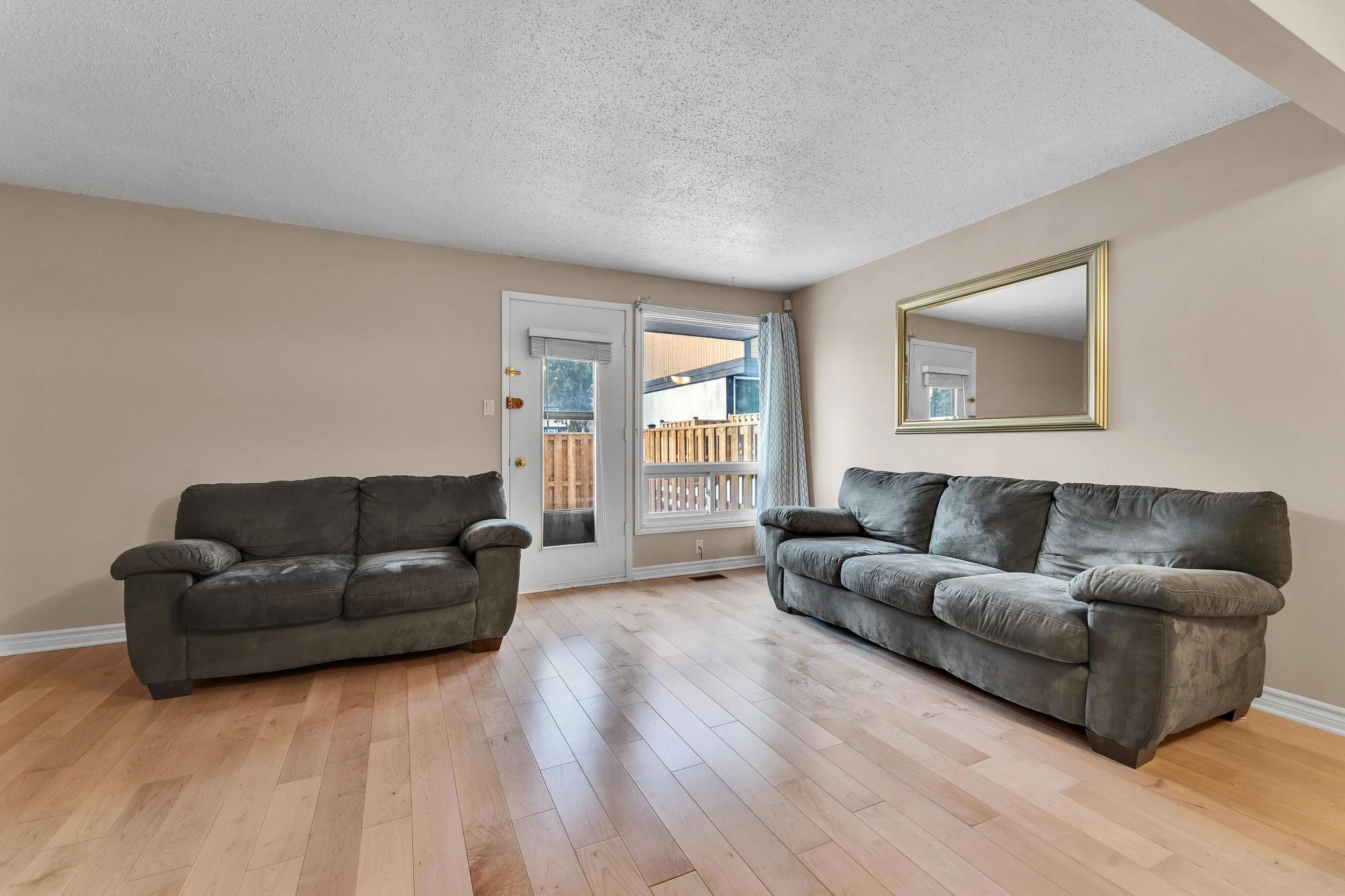 South Keys 61-3344 Uplands Drive Real Estate Media in Ottawa