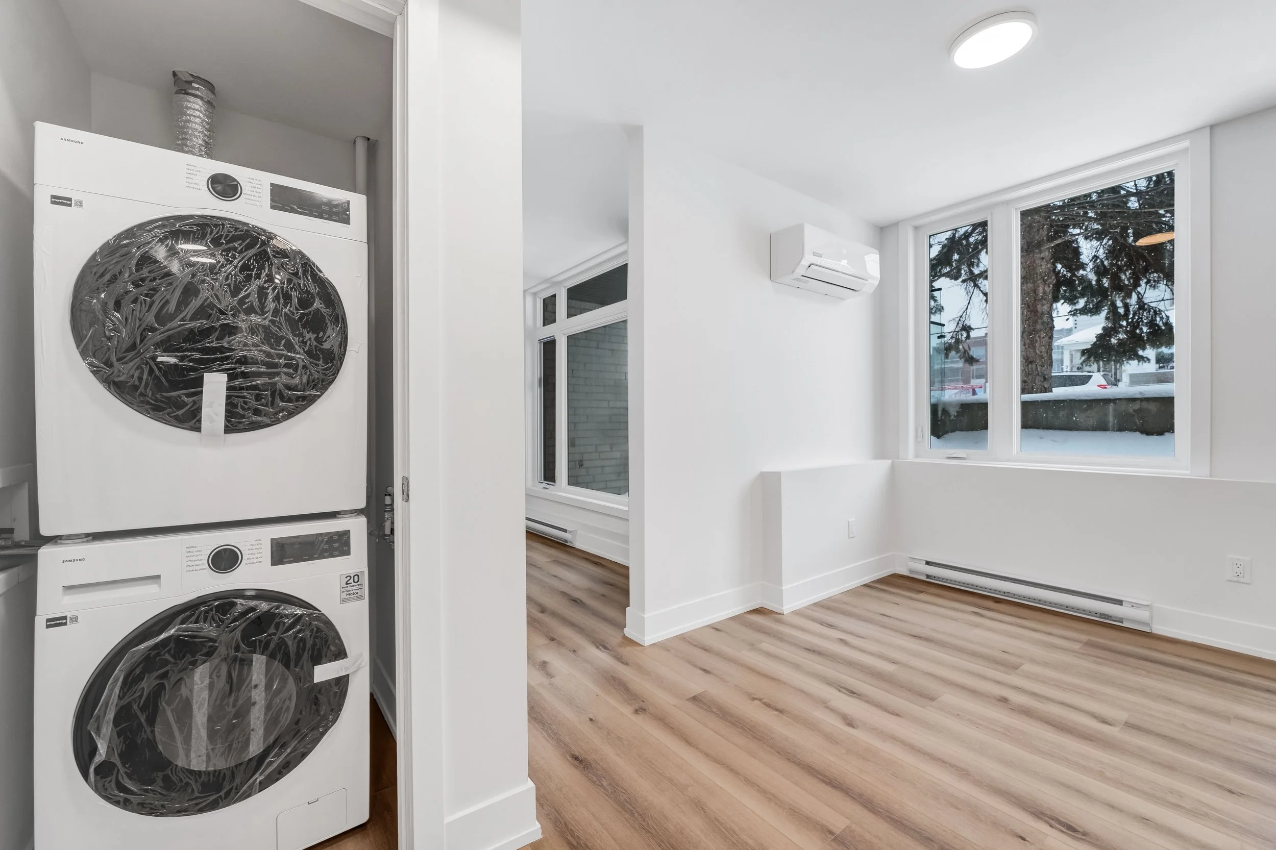 252 Hinchey Avenue Ottawa NVISION 3D Real Estate Photography5.jpg