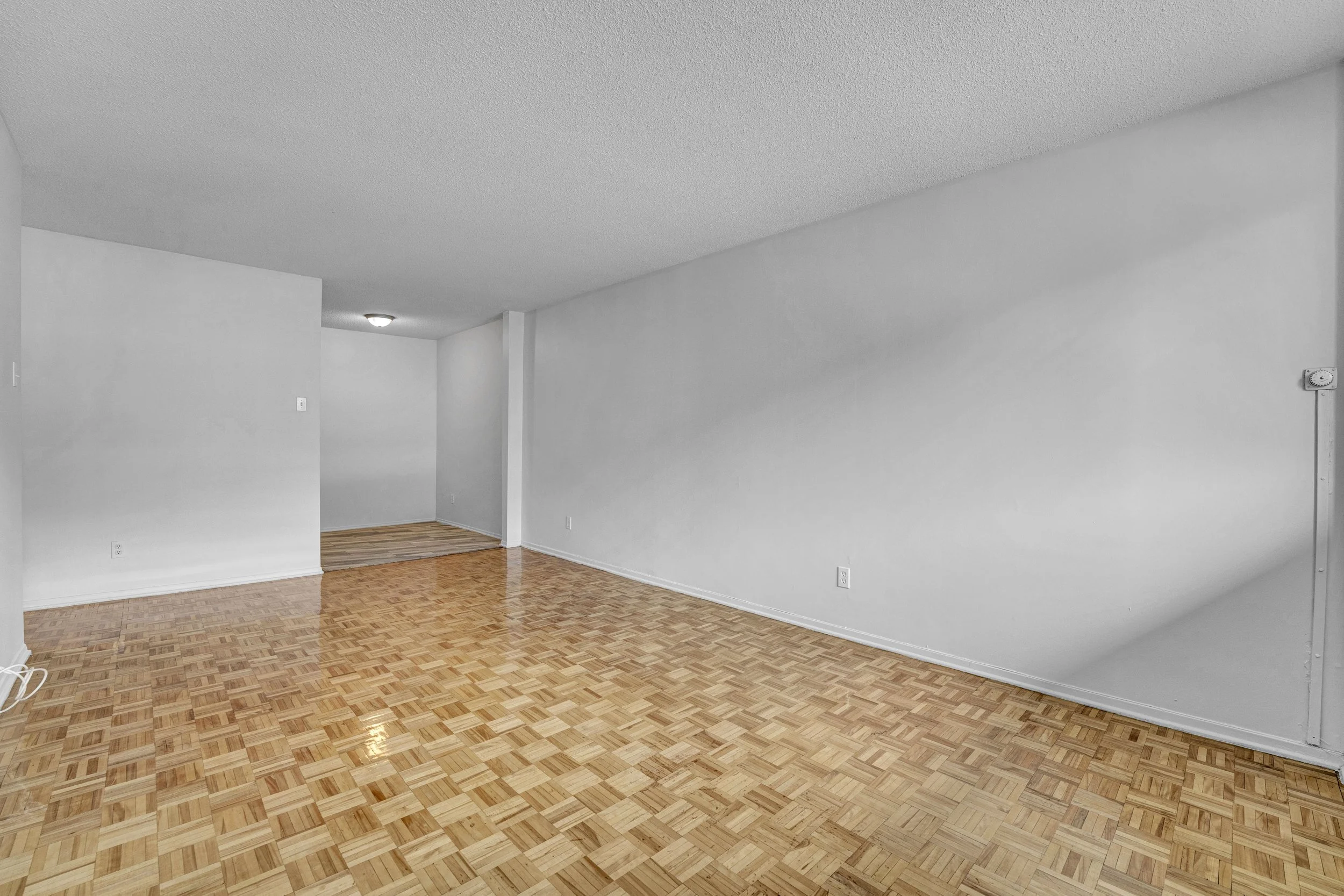 Welcome to the photography portfolio for 40, 45, and 55 Charles-Albanel, located in the Mont-Bleu area. Captured by Nvision 3D, this visual gallery highlights the interior layouts, finishes, unit spaces, and common areas of these modern multi-family 