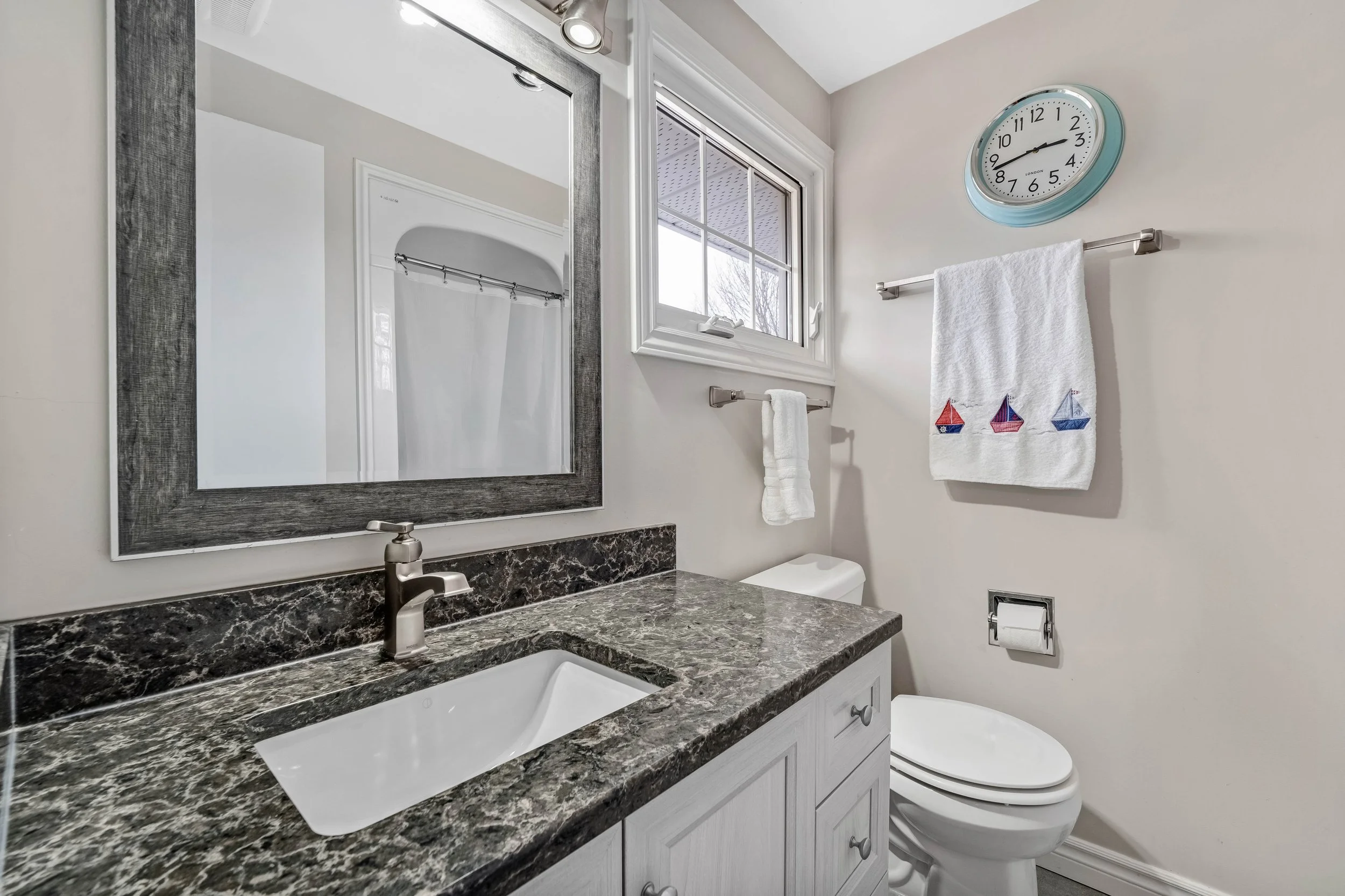 Renfrew Real Estate Photography Services
